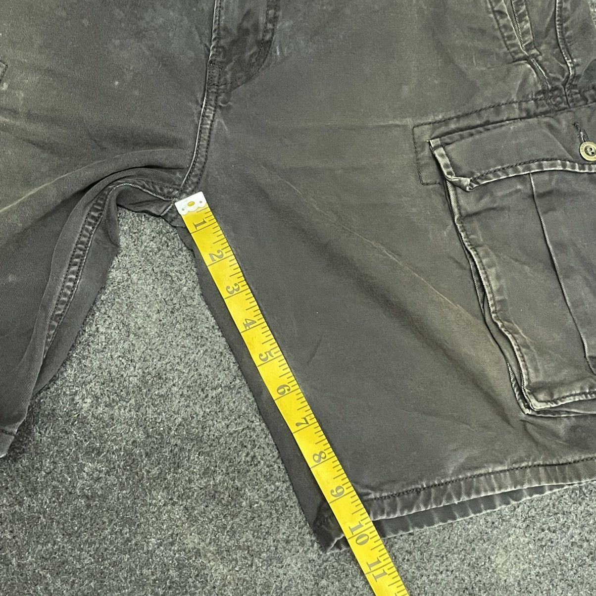 Levi's Levi’s Cargo Shorts - Washed Black on tag W34 (W36) Size US 36 / EU 52 - 9 Thumbnail
