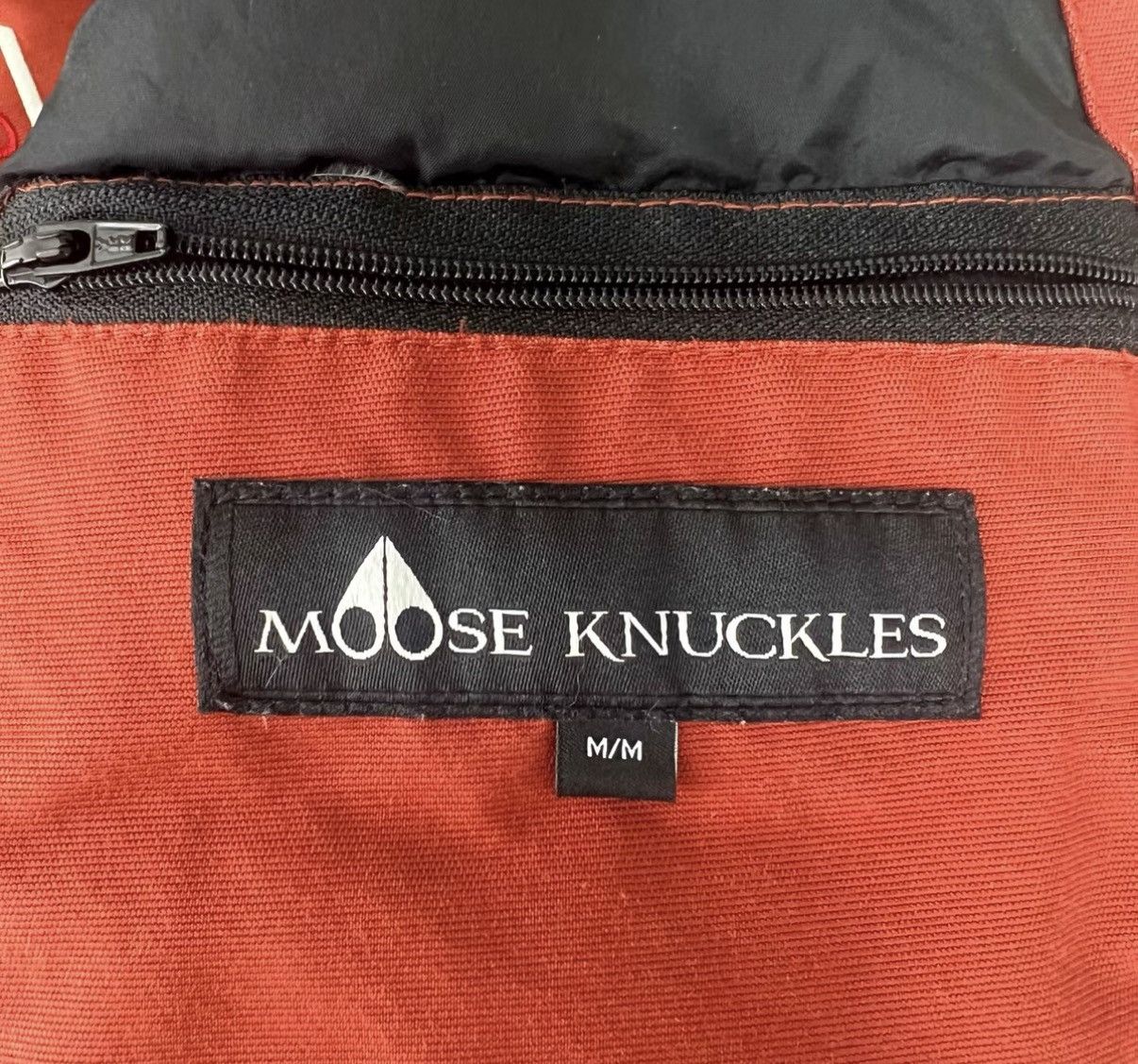 Moose Knuckles Moose Knuckles Black Bomber Fur Collar Short Down Jacket K12 Size M / US 6-8 / IT 42-44 - 7 Thumbnail