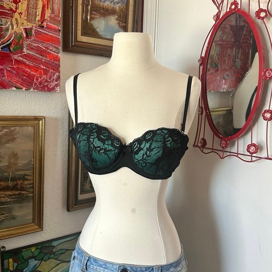 Forever 21 forever 21 lingerie teal and black lace bra Size ONE SIZE - 1 Thumbnail