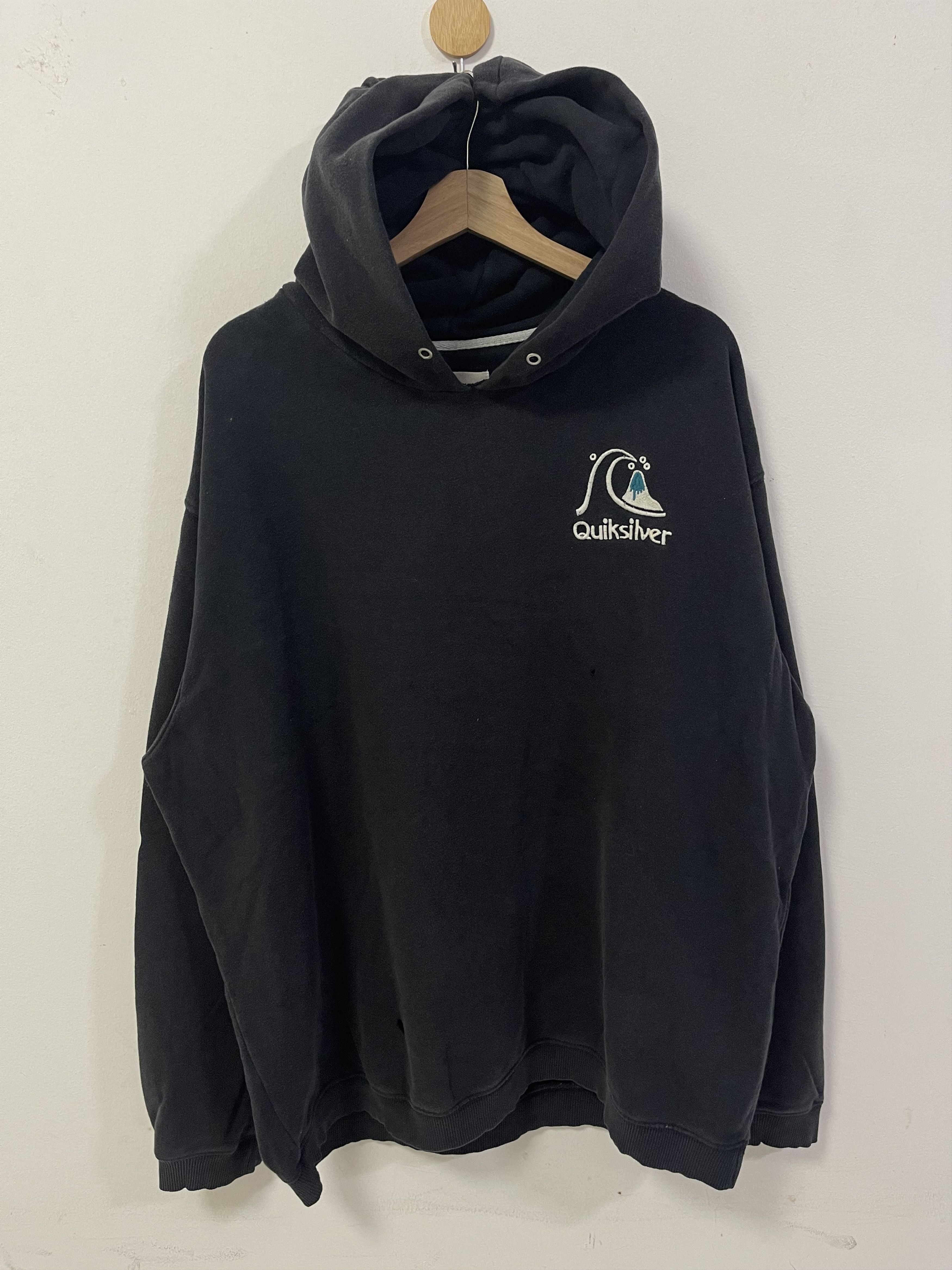 Quiksilver × Vintage Vintage Quiksilver Mini Logo Embroidery Hoodie Sweatshirt Size US XL / EU 56 / 4 - 1 Thumbnail