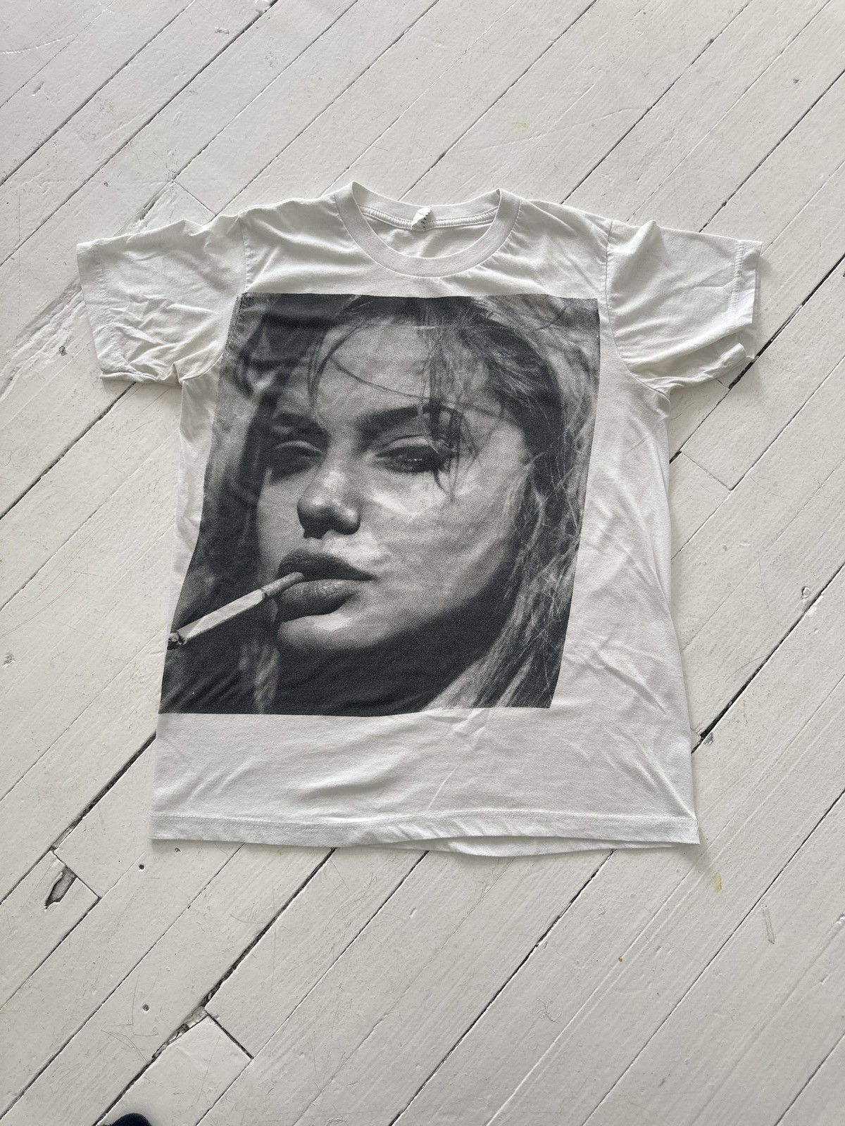 Vintage Vintage Cigarette Tee Size US S / EU 44-46 / 1 - 1 Thumbnail