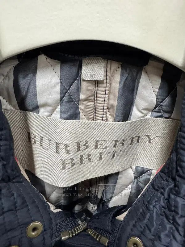Burberry Burberry Black Cotton Check Quilted Jacket. Size M / US 6-8 / IT 42-44 - 2 Thumbnail