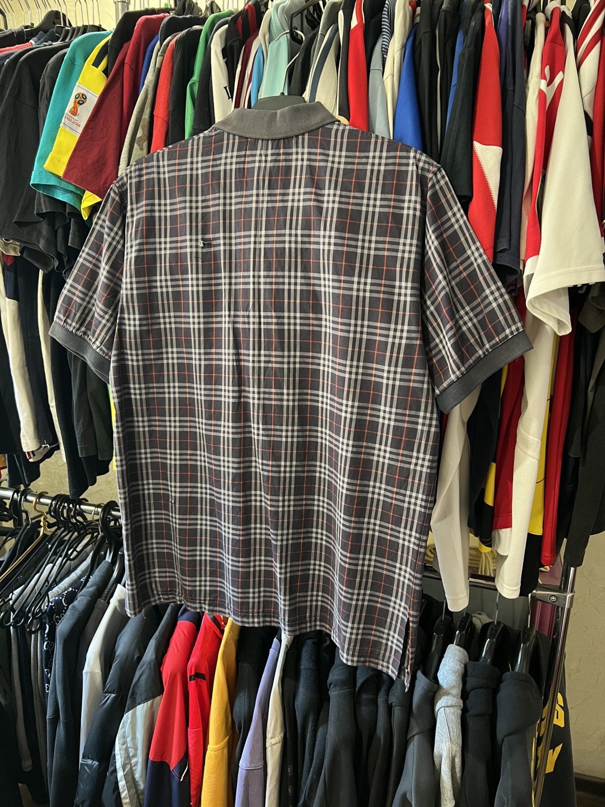 Burberry VINTAGE BURBERRY’S CHECKERED POLO SHIRT AOP NOVA CHECK SZ M Size US M / EU 48-50 / 2 - 2 Thumbnail