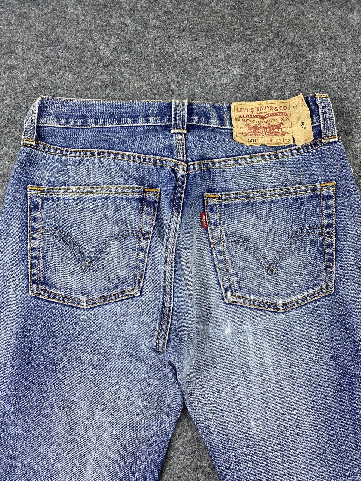 Jean × Levi's × Vintage Vintage Levis 501 Blue Wash Jeans - J966 Size US 29 - 8 Thumbnail