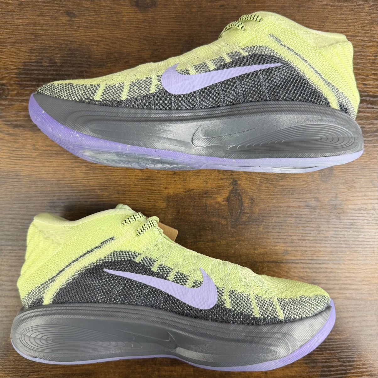 Nike NEW Nike Air Zoom GT Hustle 3 Alien x Victor Wembanyama Sz 7 Size US 7 / EU 40 - 4 Thumbnail