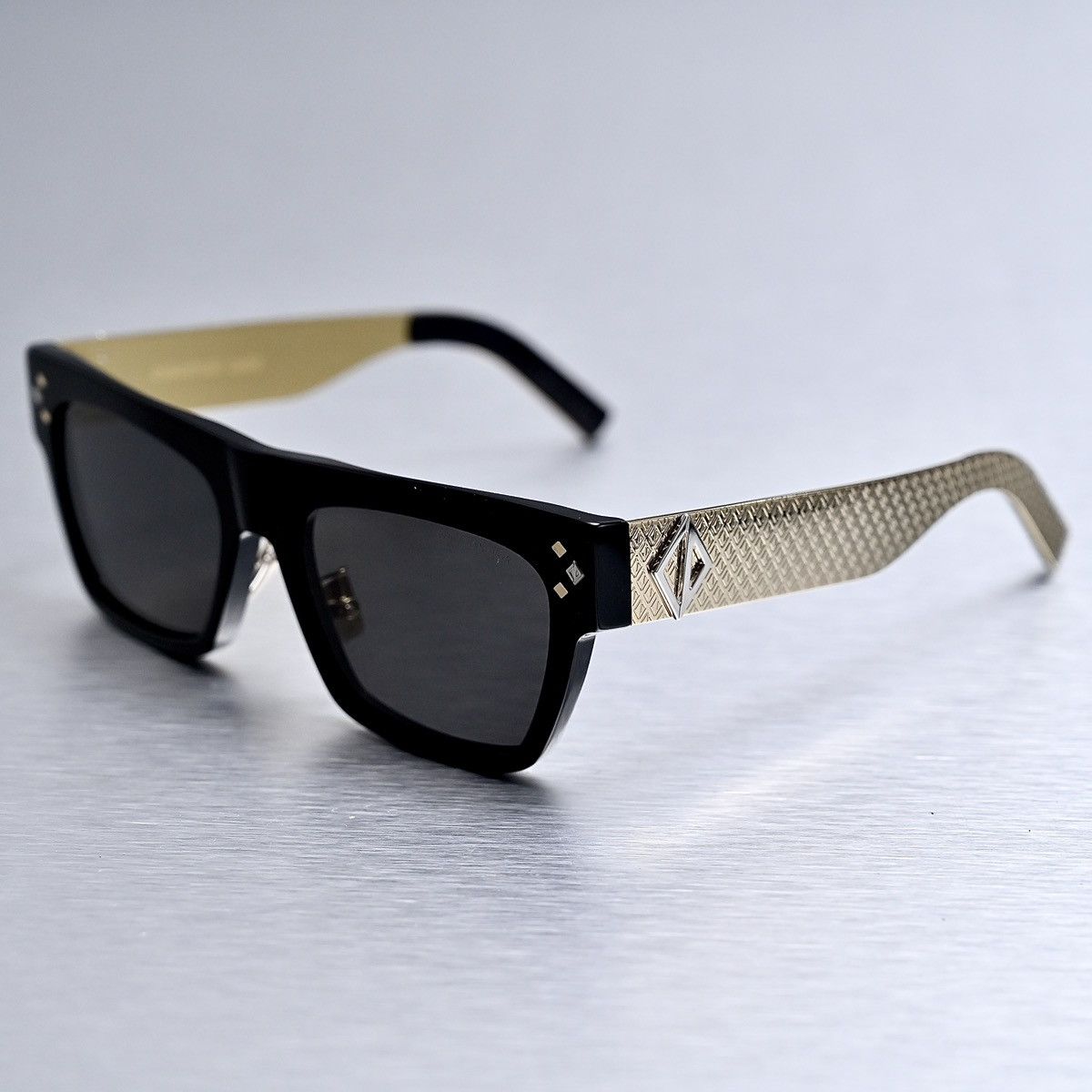 Dior DIOR CD DIAMOND S8F 12A0 SUNGLASSES Size ONE SIZE - 2 Thumbnail