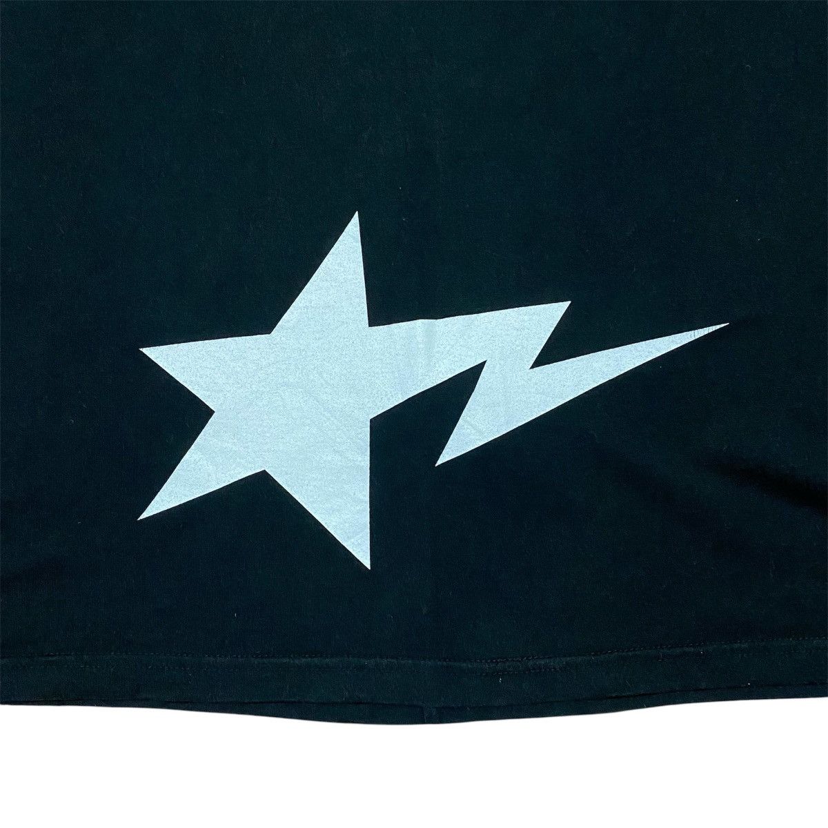 Bape Rare‼️🔥Bathing Ape Star Side Logo V Neck T-Shirt Size US M / EU 48-50 / 2 - 8 Thumbnail