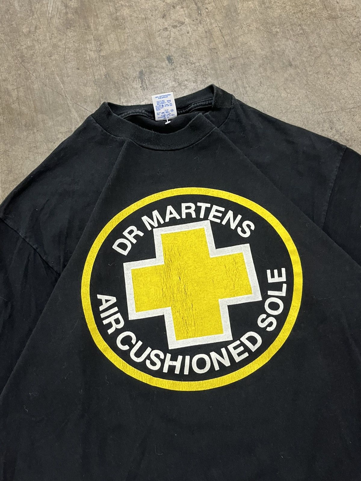 Vintage Vintage doc martens 90s promo tee shirt rare hype streetwear Size US XL / EU 56 / 4 - 5 Thumbnail