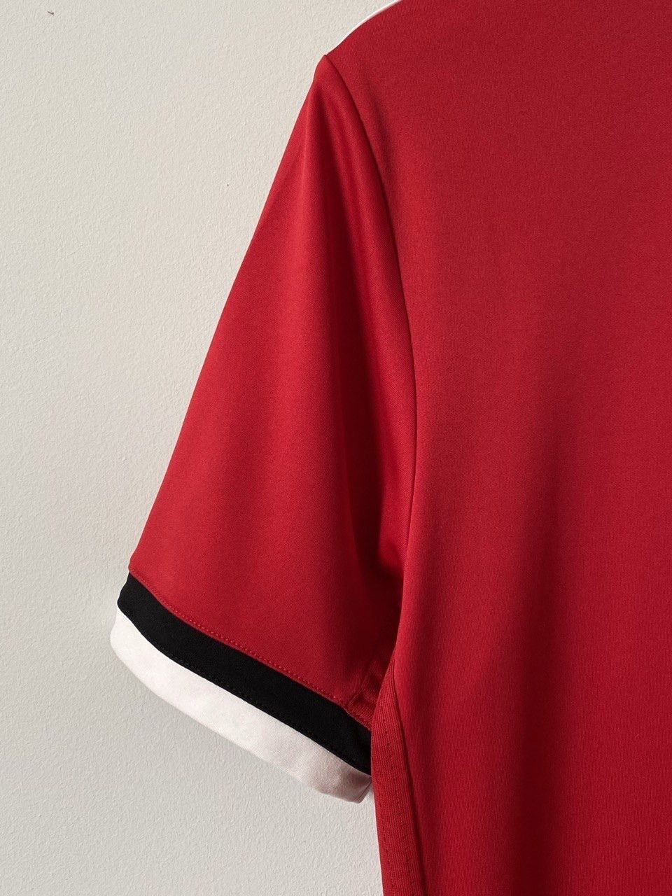 Adidas Adidas Manchester United 2017/18 Home Soccer Jersey Size US S / EU 44-46 / 1 - 12 Thumbnail