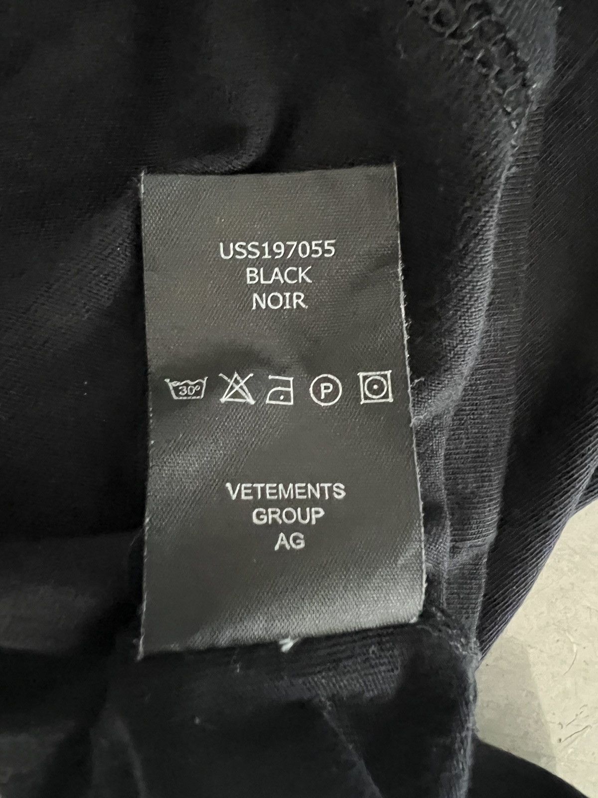 Vetements Vetements ‘CAFE TOKYO’ Tee Size US M / EU 48-50 / 2 - 9 Thumbnail