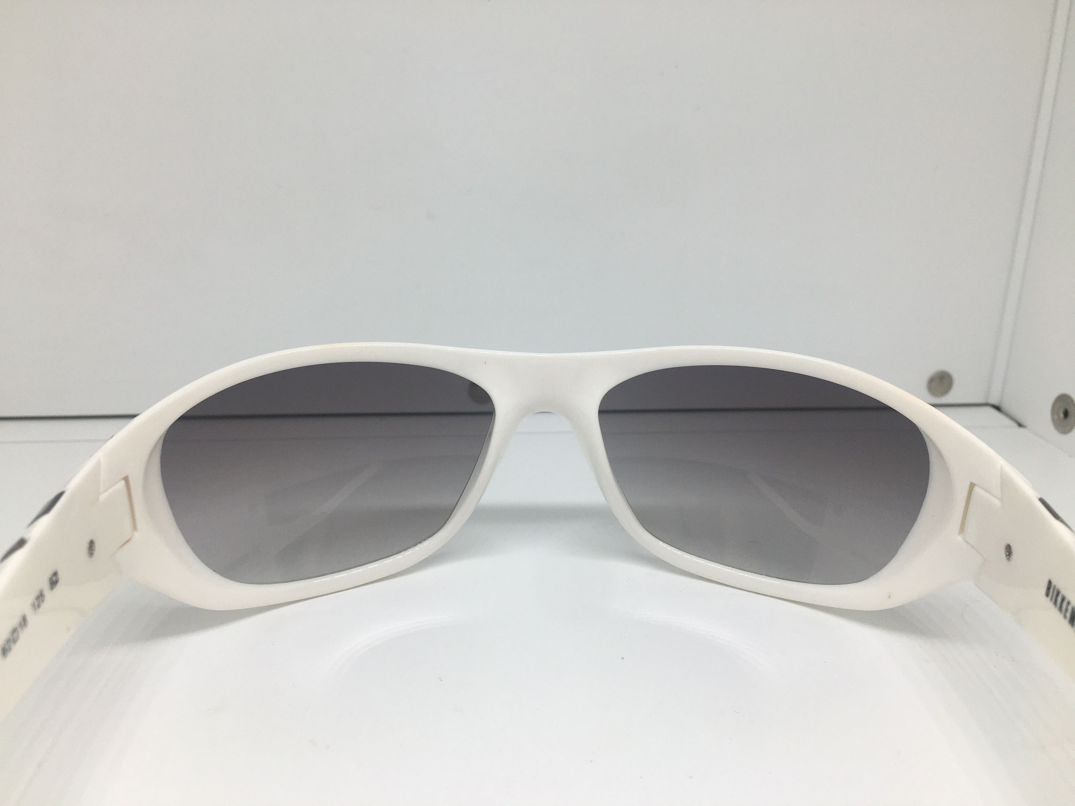 Other BIKKEMBERGS WHITE Wrapped Sunglasses Frame Size ONE SIZE - 5 Thumbnail