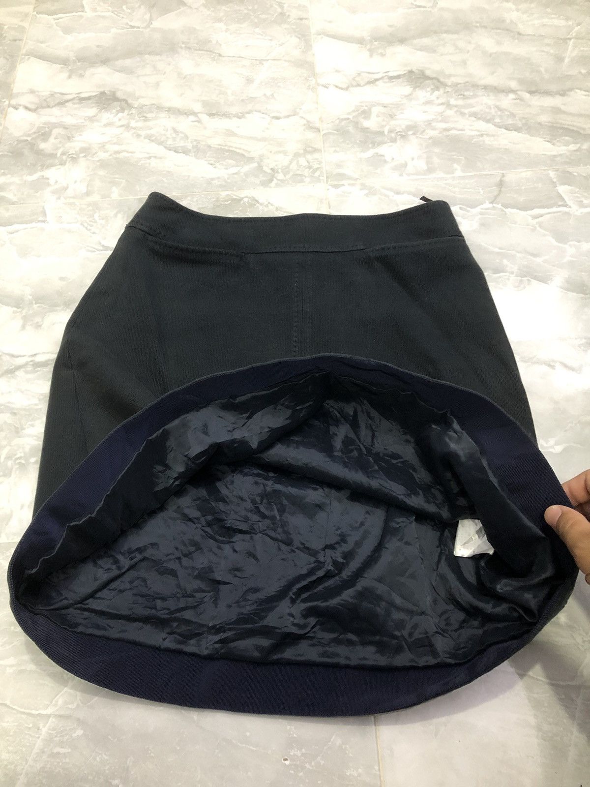 Yohji Yamamoto Ined by Yohji Yamamoto Black Skirt Minimalist Size 27" / US 4 / IT 40 - 6 Thumbnail