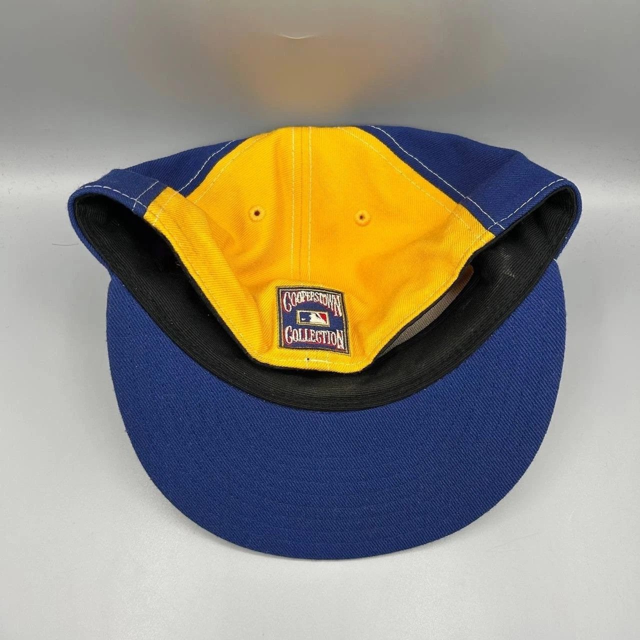 New Era Milwaukee Brewers Hat Men 7 1/4 Embroidered MLB Fitted Wool Size ONE SIZE - 9 Thumbnail
