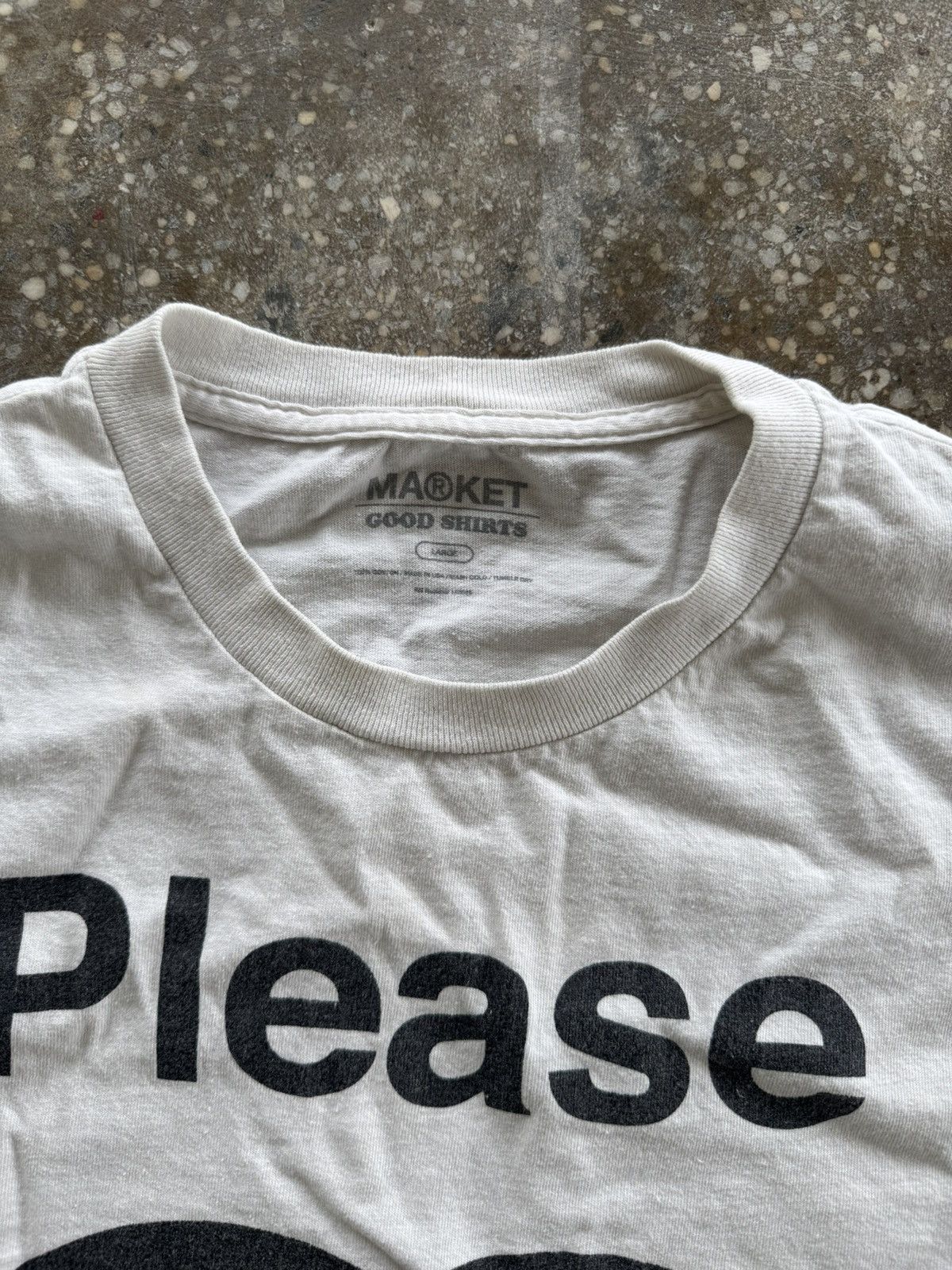 Market CHANEL PLEASE CC ME ON THE EMAIL TEE RARE Size US L / EU 52-54 / 3 - 3 Thumbnail