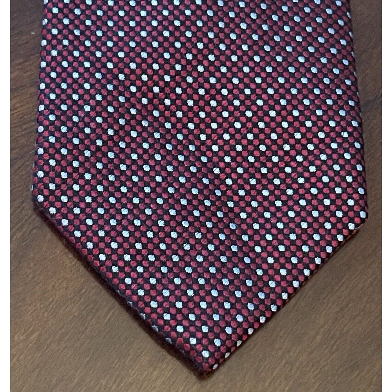 Geoffrey Beene Geoffrey Beene Hand Made 100% Silk Made In China Size ONE SIZE - 1 Thumbnail