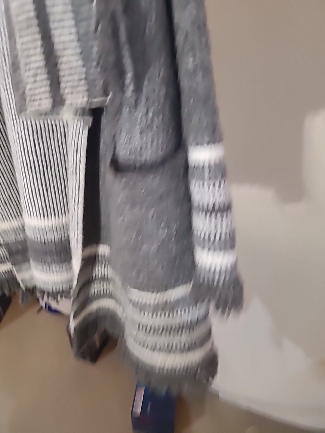 Other Saturday Sunday Open Front Gray Stripe Fringe Cardigan Size L / US 10 / IT 46 - 5 Thumbnail