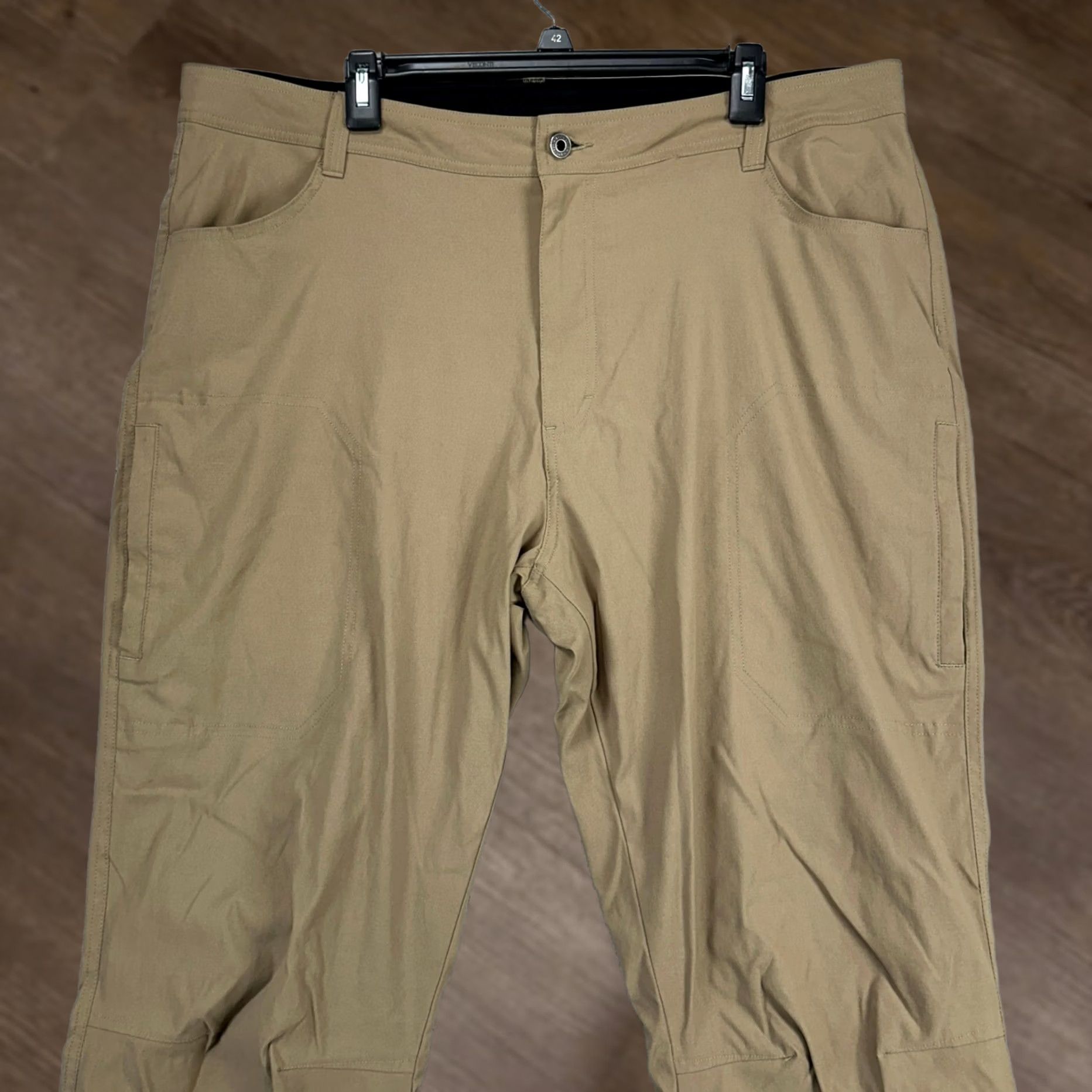 Eddie Bauer Eddie Bauer Men Fleece Lined Pants Cargo Pockets Hiking Stretch Outdoor 40X32 Tan Brown Corded Front Pocket Casual Travel Pants Mens Size US 40 / EU 56 - 1 Thumbnail