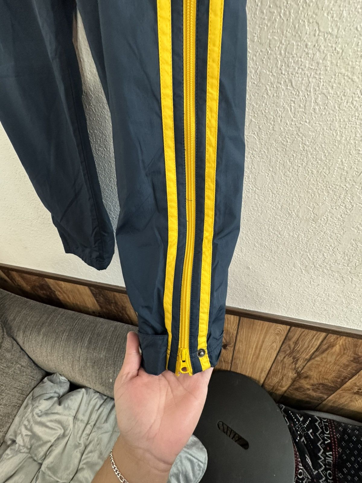 Adidas Adidas track pants Size US 32 / EU 48 - 4 Thumbnail
