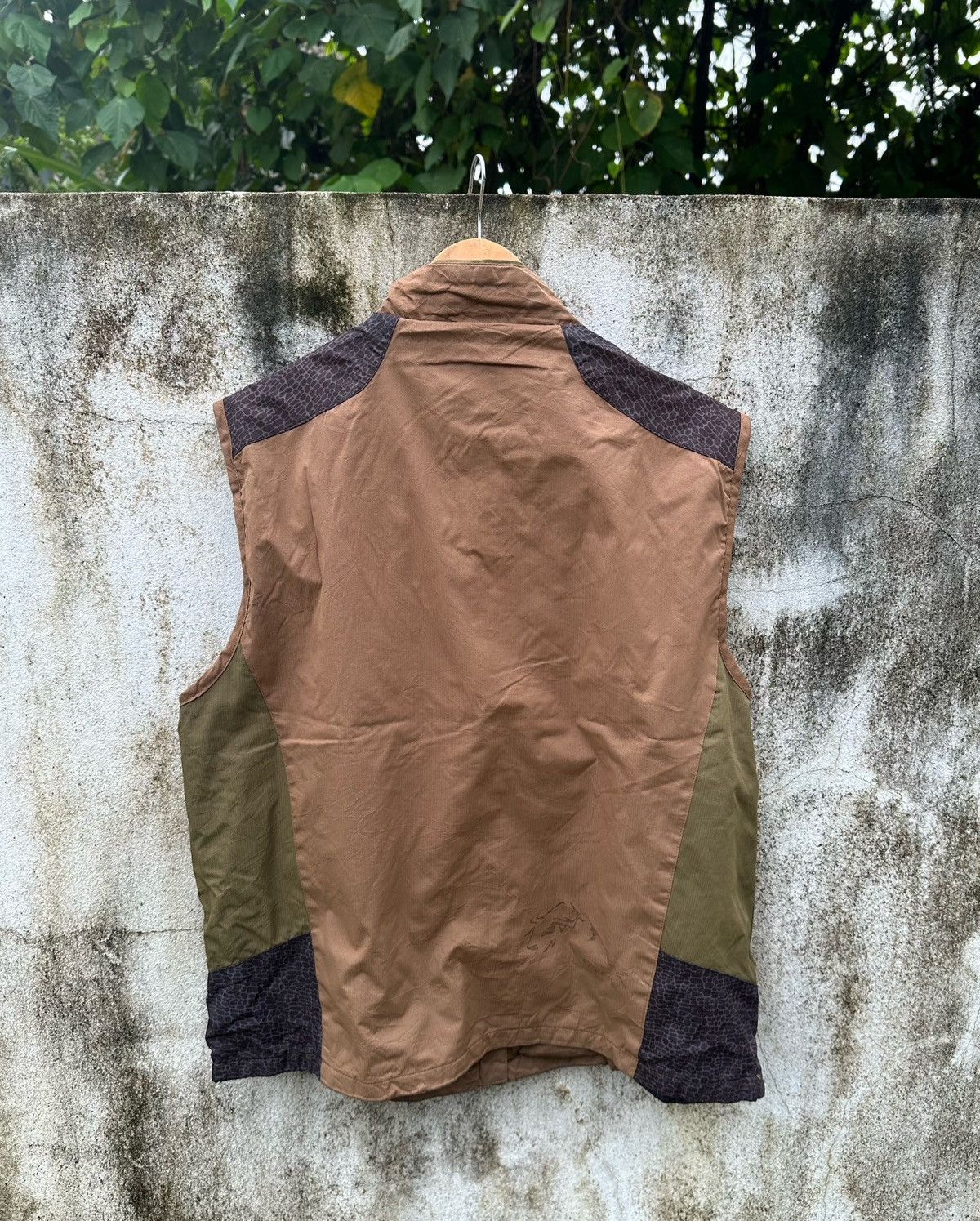 Japanese Brand Outdoor vest hiking Size US M / EU 48-50 / 2 - 4 Thumbnail