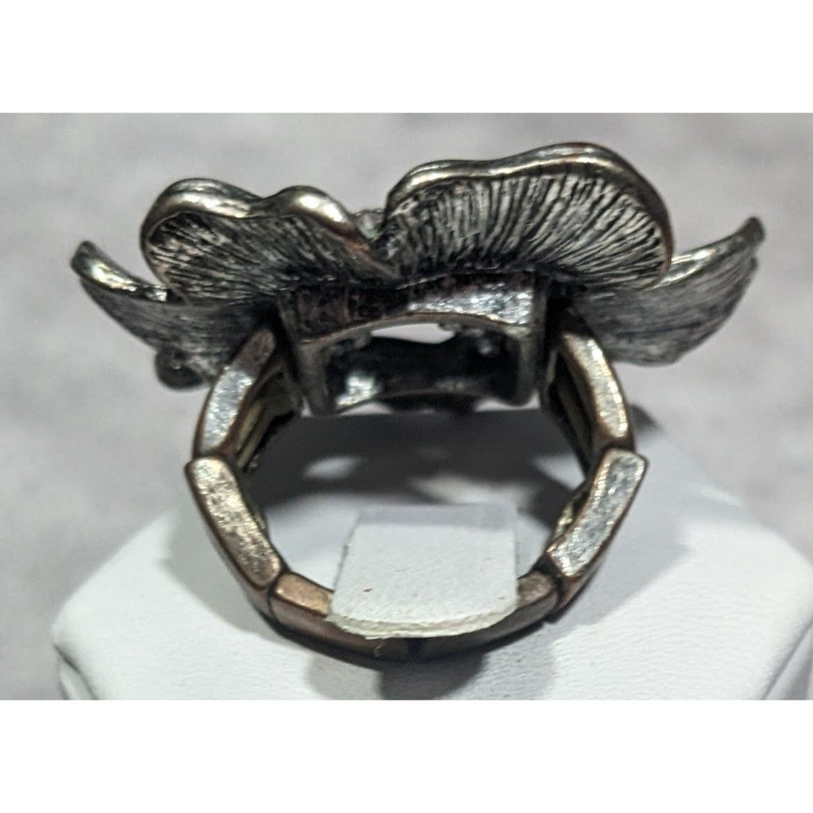 Other Metallic Floral Rhinestone Silver Tone Stretch Ring Size 5 Size ONE SIZE - 10 Thumbnail