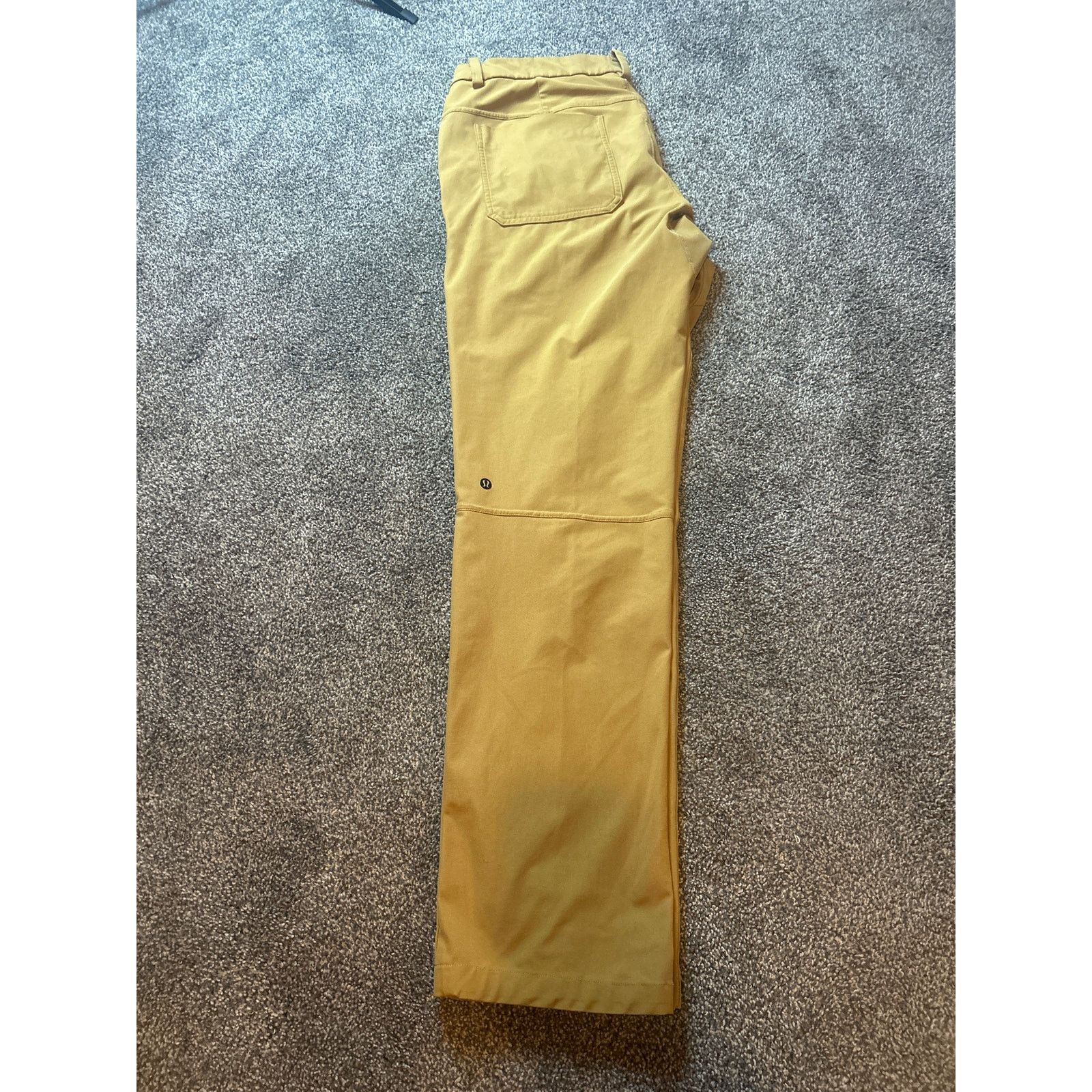 Lululemon Lululemon men’s khaki abc pants size 36x32 Size US 36 / EU 52 - 3 Thumbnail