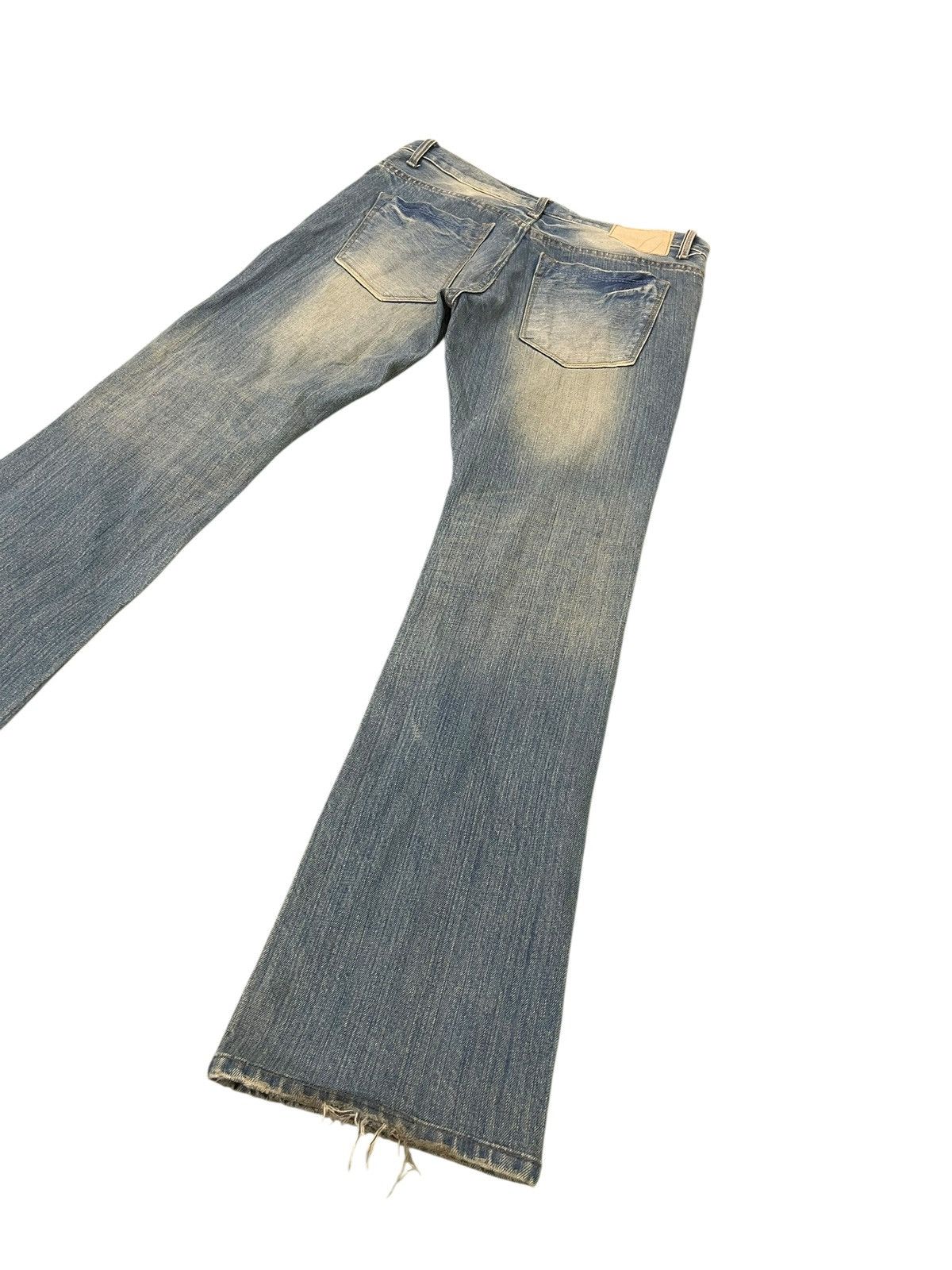 Japanese Brand Flare Jeans Izreel Faded Distress Boot Cut 2🟦5 Size US 31 - 12 Thumbnail