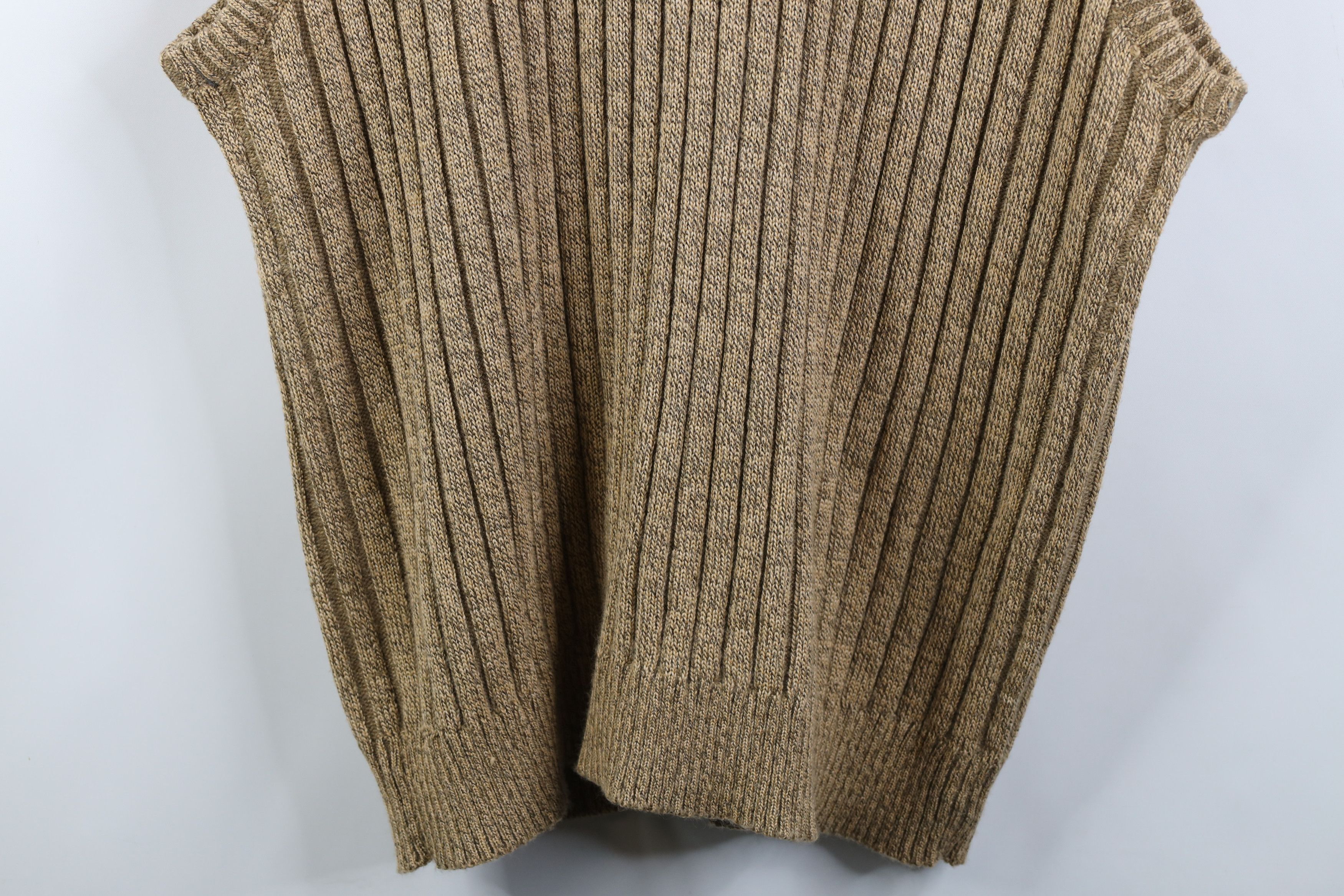 Vintage Vintage 90s Streetwear Chunky Ribbed Knit Sweater Vest Beige Size US XXL / EU 58 / 5 - 10 Thumbnail