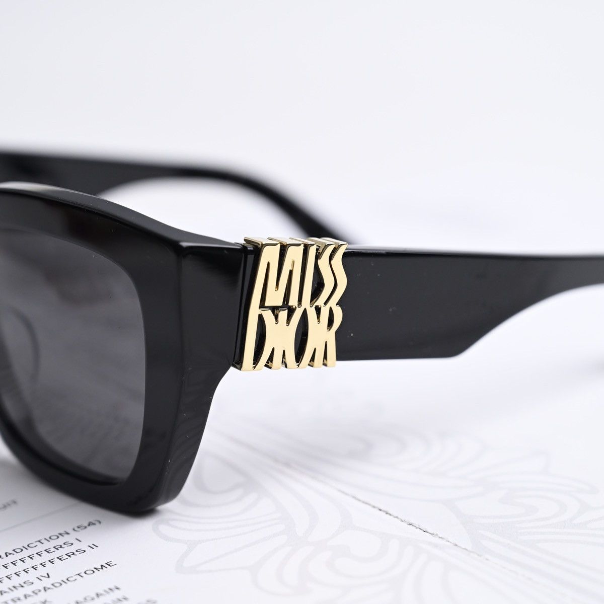 Dior DIOR MISSDIOR S2I 10A0 SUNGLASSES Size ONE SIZE - 3 Thumbnail