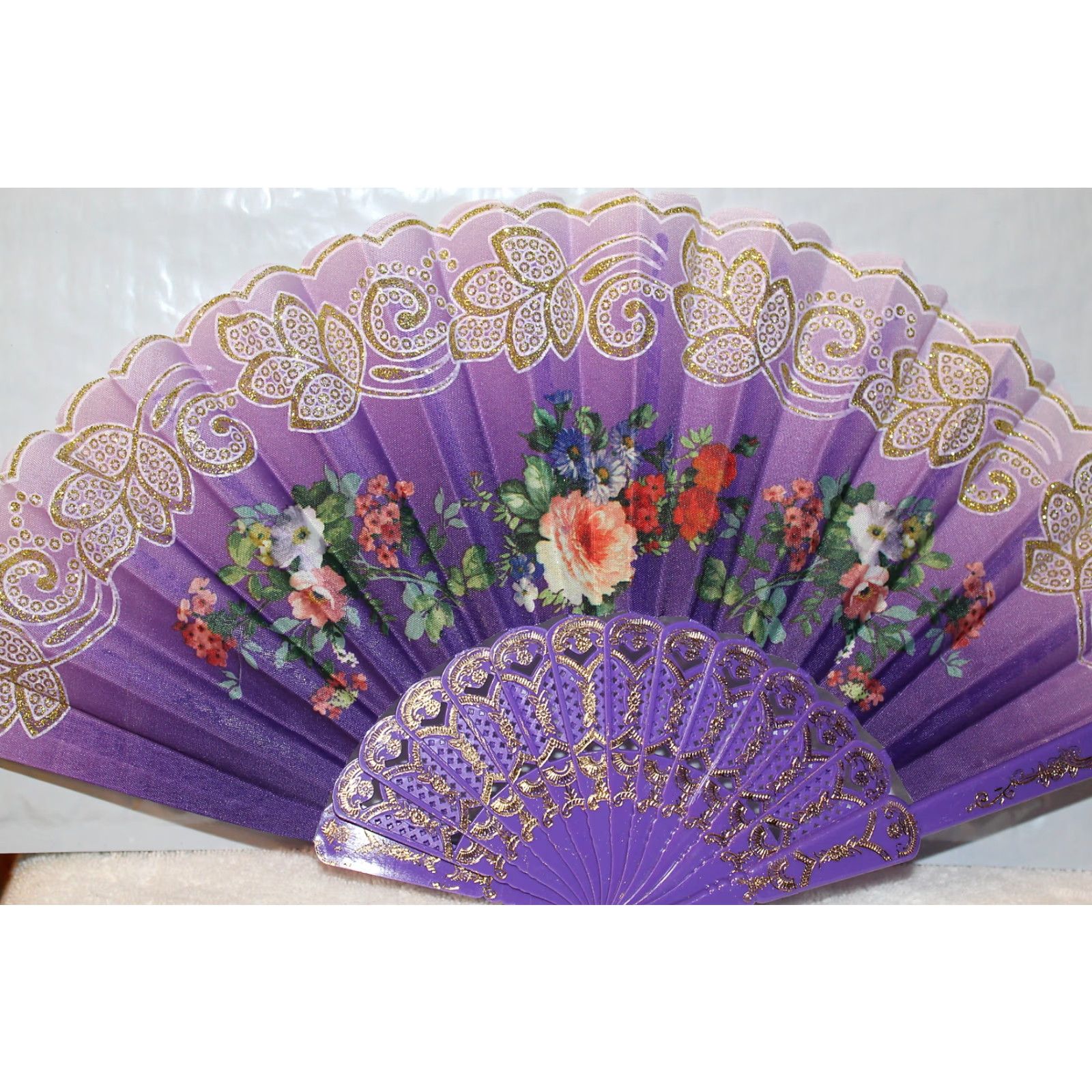 Vintage VINTAGE Hand Fan Purple Flower Design Small 16" Open 9" Closed D3 Women’s? (Note: Original says Unbranded, hand fan with flowers, small) Size ONE SIZE - 2 Thumbnail