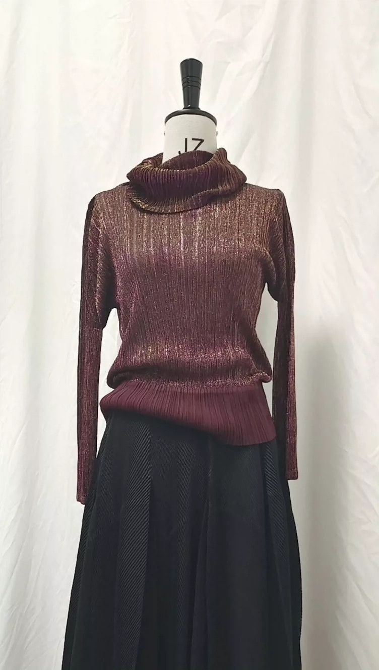 Issey Miyake Issey Miyake size:3 A vintage wine red gold thread woven m Size M / US 6-8 / IT 42-44 - 1 Thumbnail