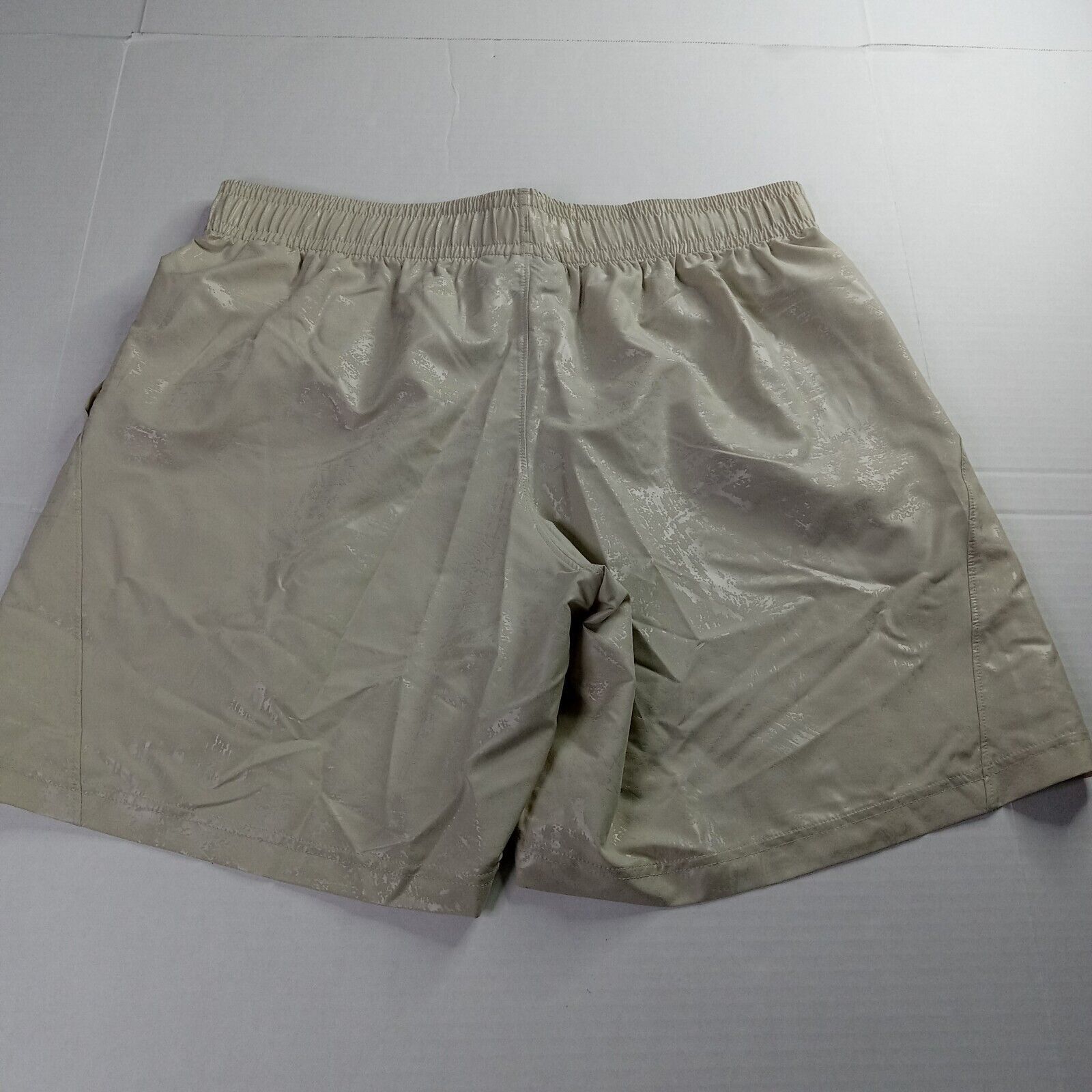 Under Armour Under Armour UA Woven Emboss Shorts Gym Shorts Mens XL Beige Size US 36 / EU 52 - 7 Thumbnail