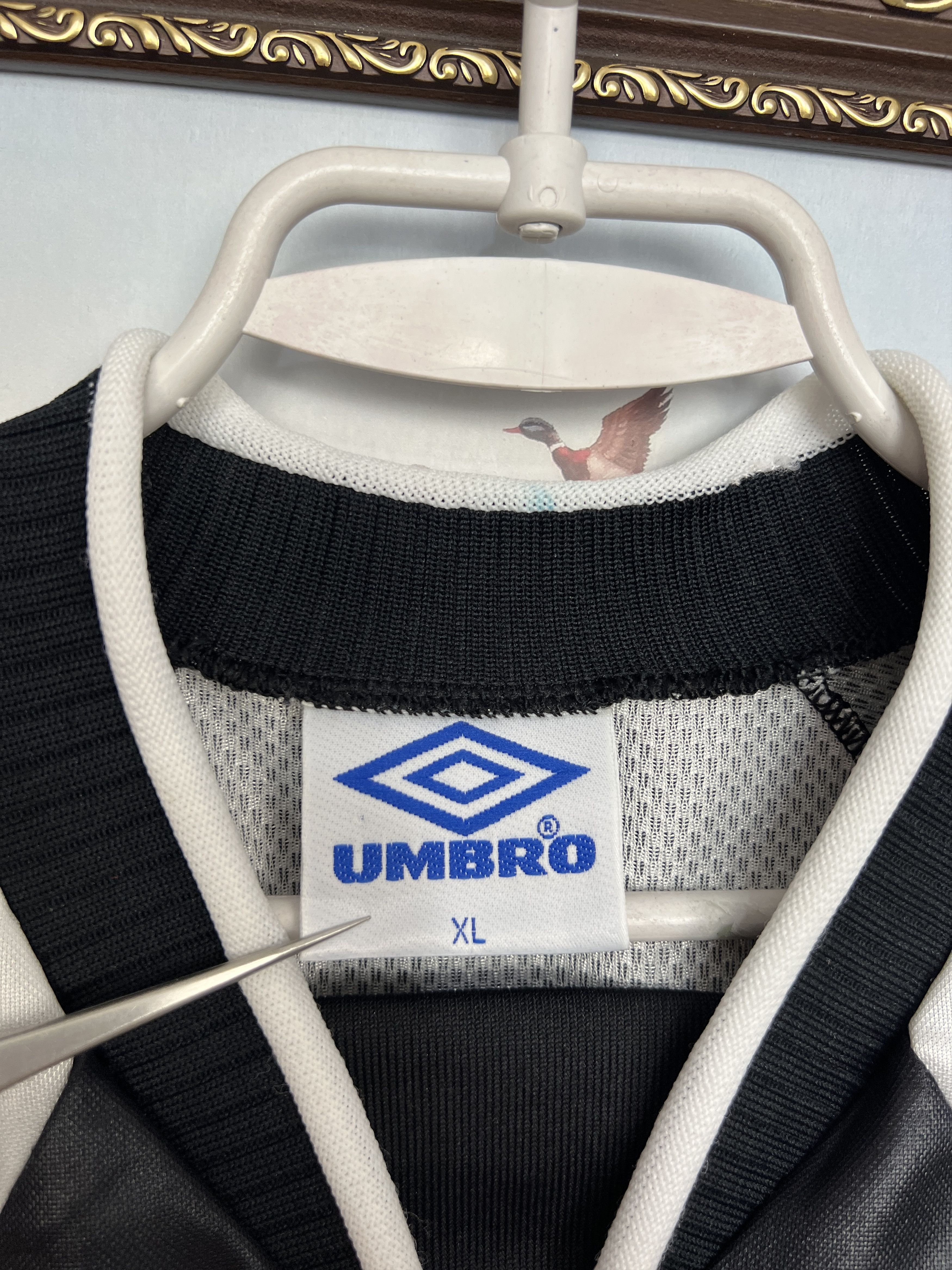 Umbro Celtic Goalkeeper football shirt 1997 Soccer Jersey Trikot Size US XL / EU 56 / 4 - 7 Thumbnail