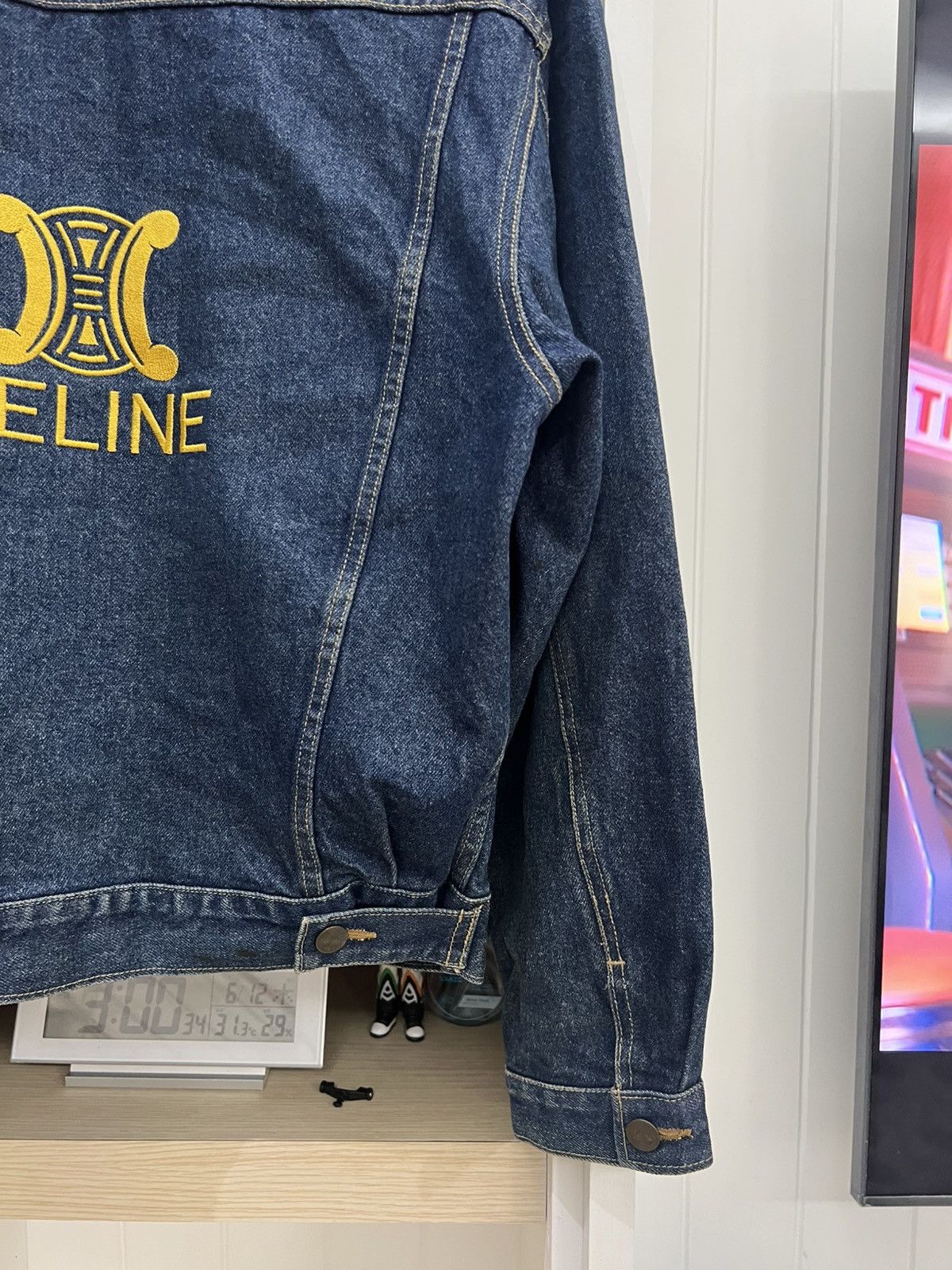 Celine × Designer CELINE DENIM TRUCKER JACKET Size US M / EU 48-50 / 2 - 16 Thumbnail