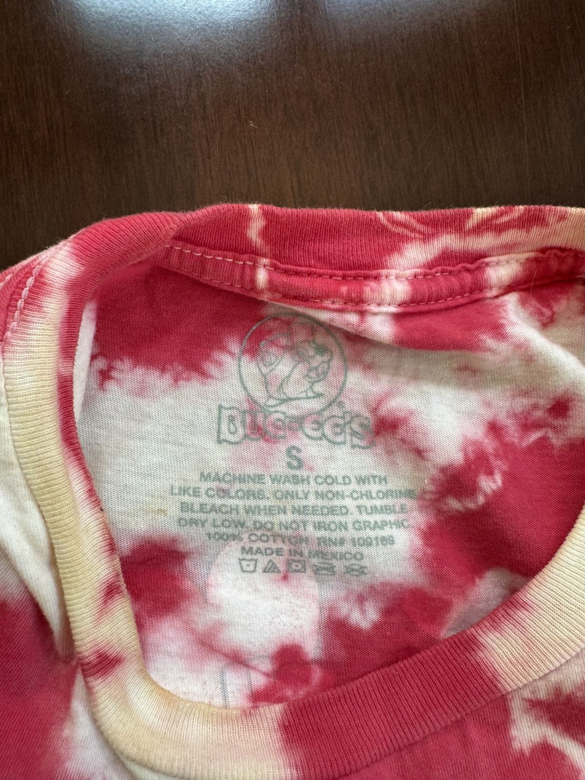 Other Bucees Valentine’s shirt Size S / US 4 / IT 40 - 2 Thumbnail