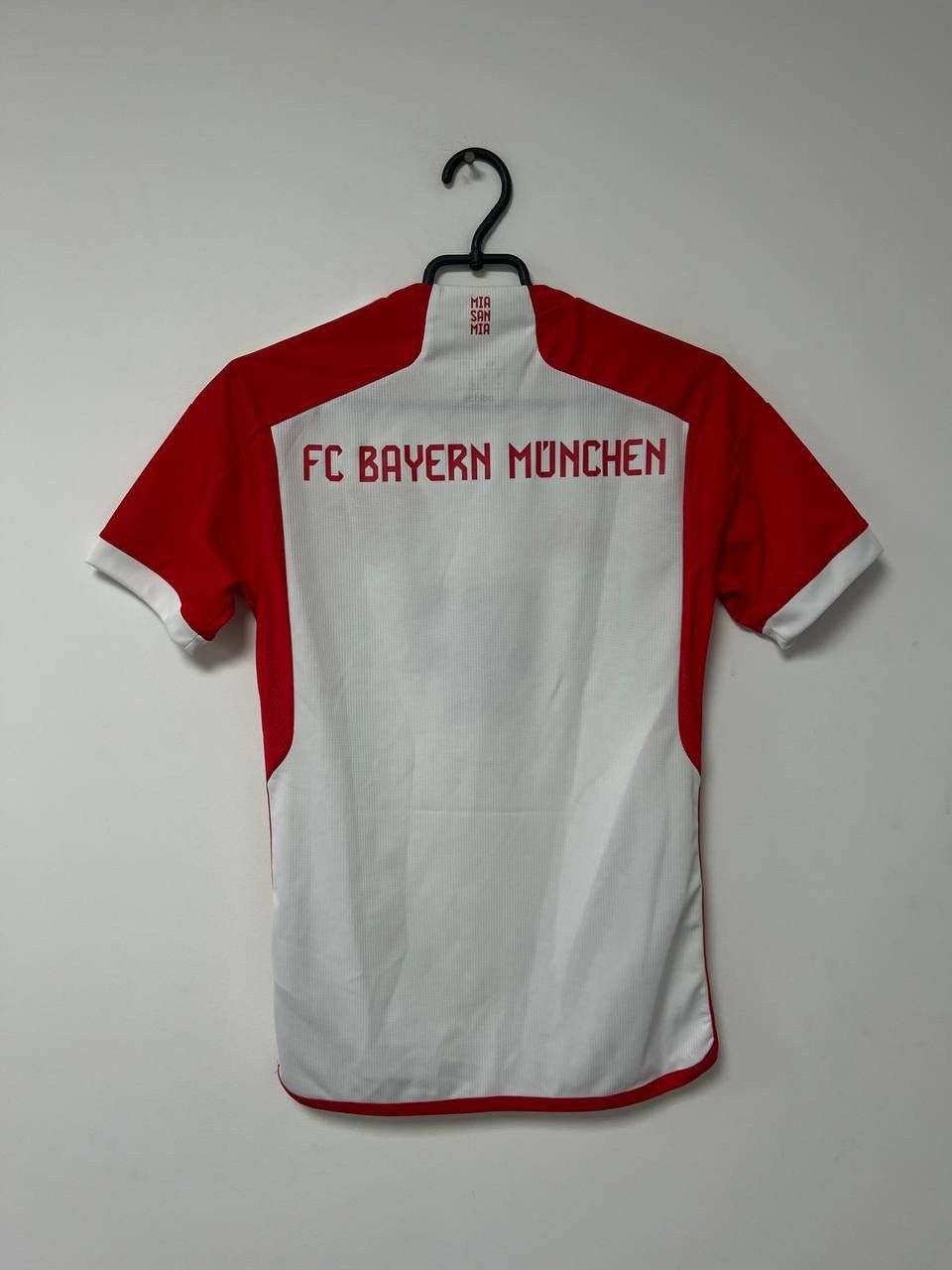 Adidas Bayern Munchen 2023/24 Home Jersey Football Shirt Adidas XS Size US XS / EU 42 / 0 - 15 Thumbnail