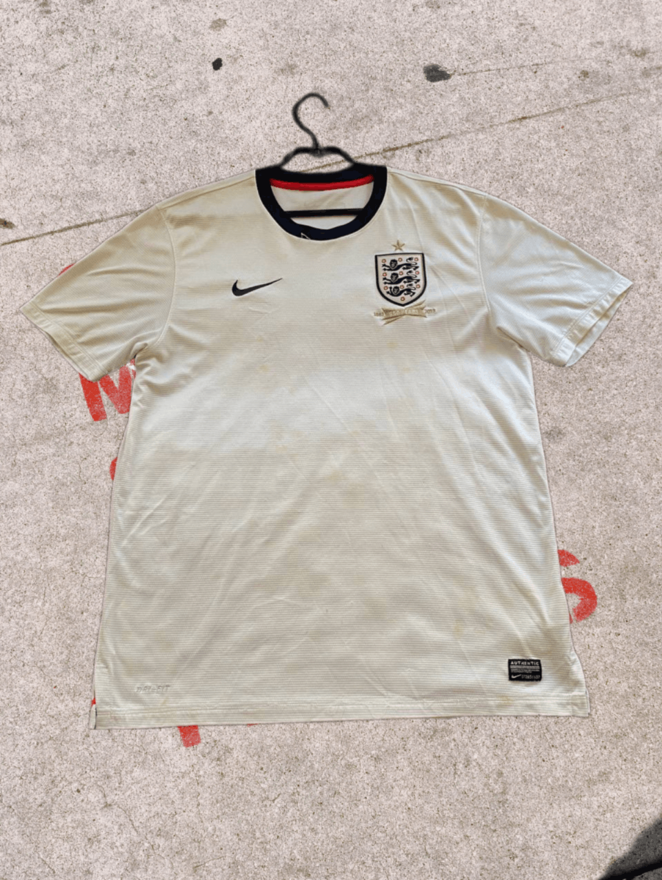 Nike Nike England jersey Size US L / EU 52-54 / 3 - 1 Thumbnail