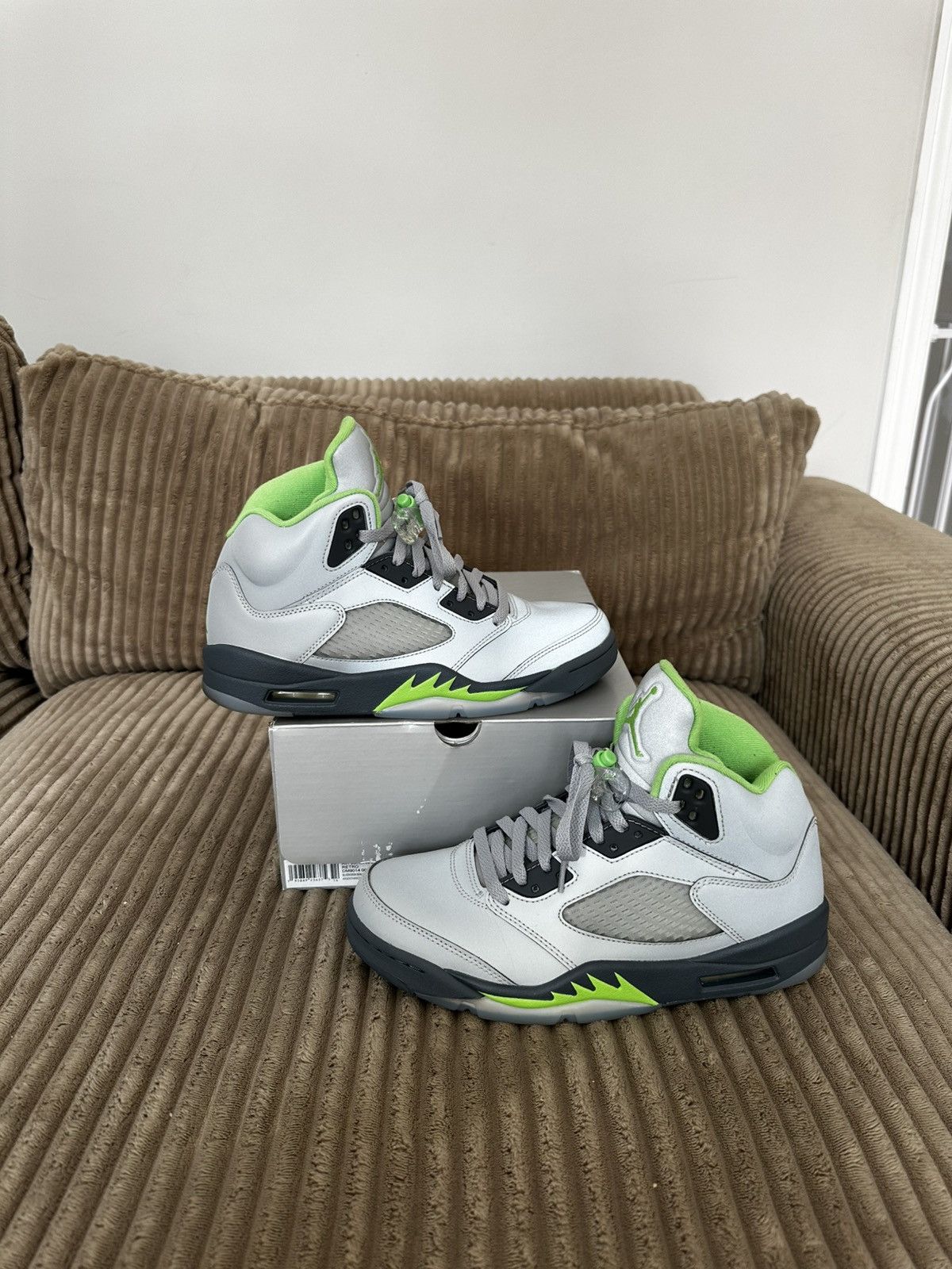 Nike Air Jordan retro 5 ‘ Green Bean ‘ 2022 Size US 8 / EU 41 - 6 Thumbnail