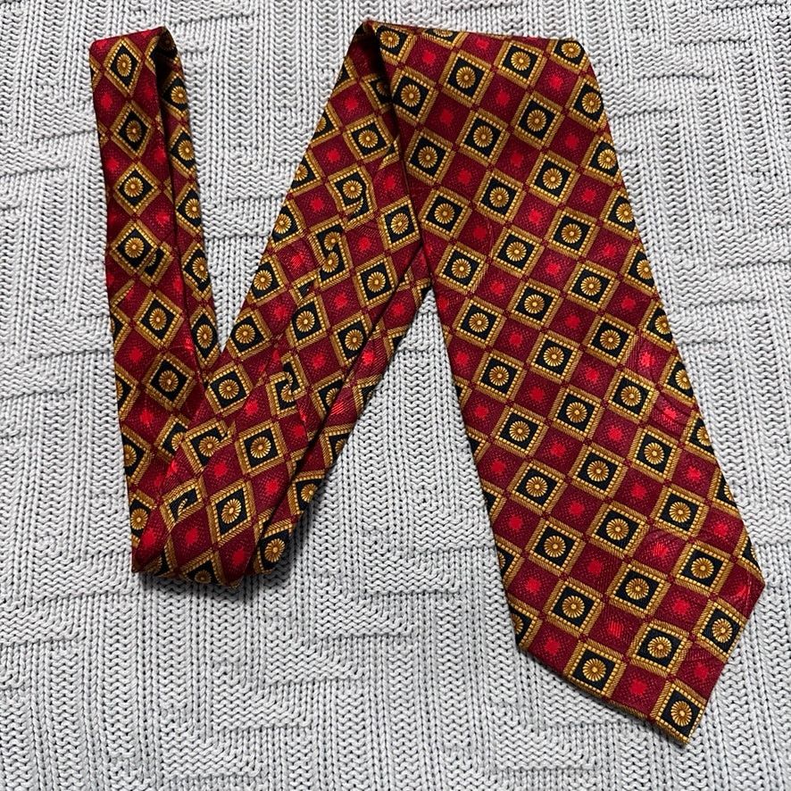 Vintage Bruno Piattelli red geometric print Italian silk tie