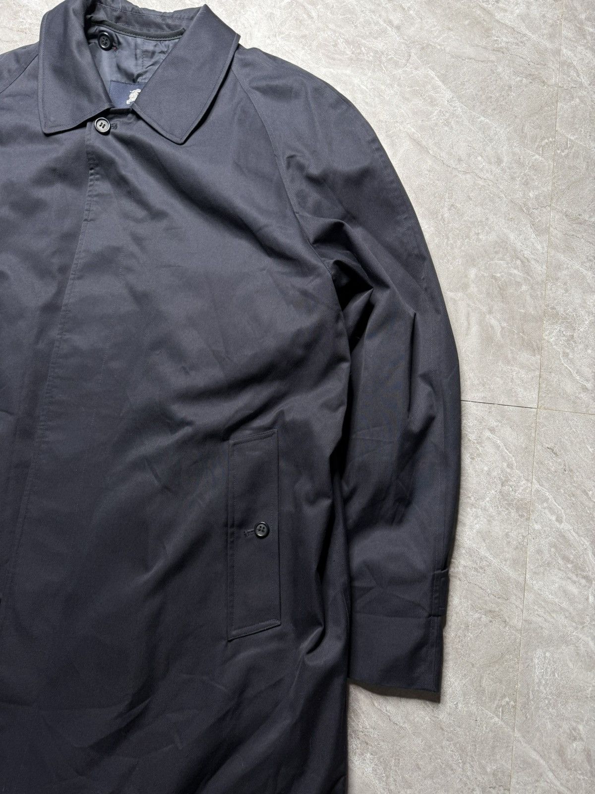 Burberry Vintage Burberry Detachable Wool Plaid Lining Trench Coat Size US L / EU 52-54 / 3 - 2 Thumbnail