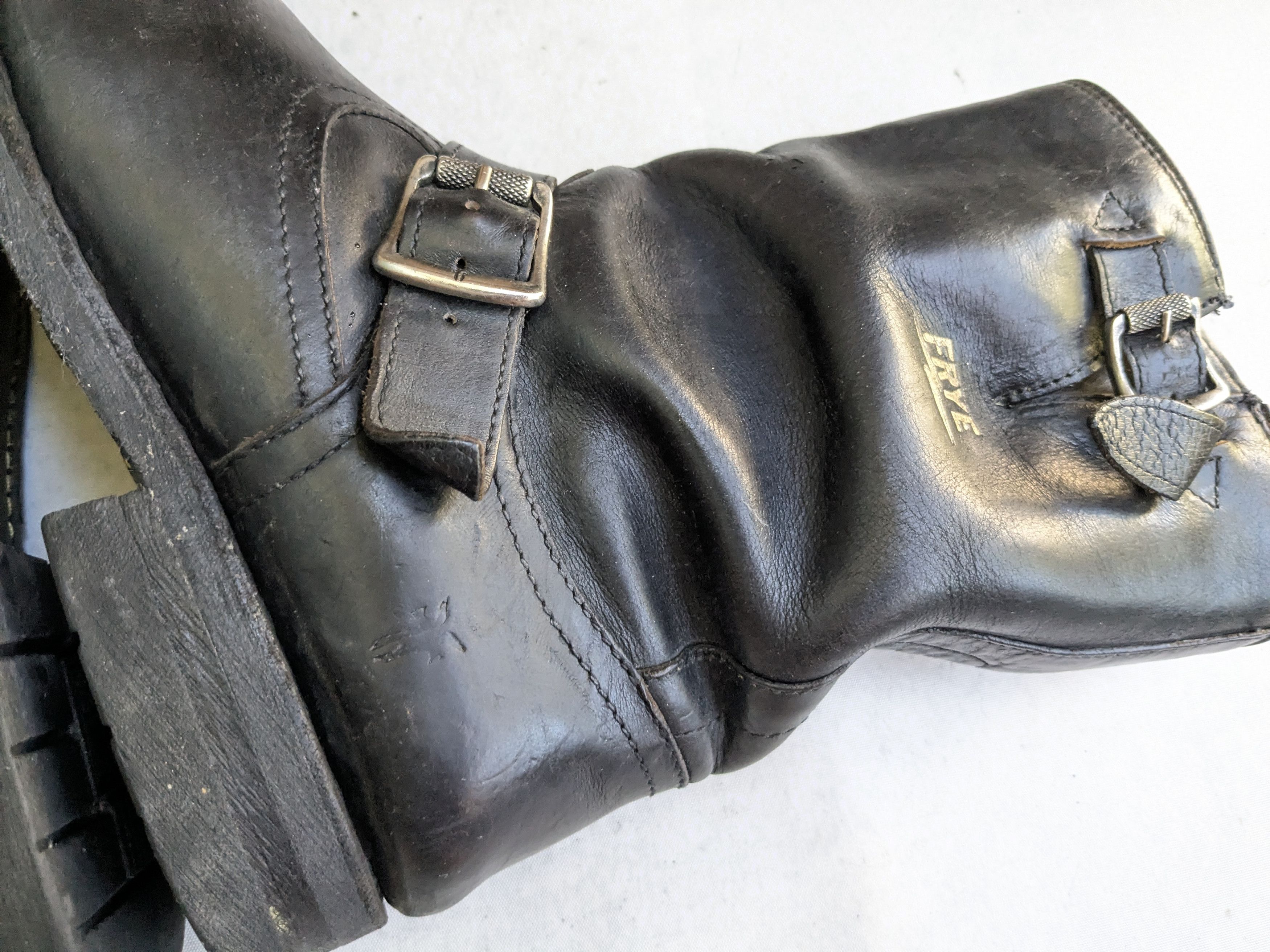 Frye Frye Engineer Boots Black Leather 9 D Buckle Size US 9 / EU 42 - 10 Thumbnail