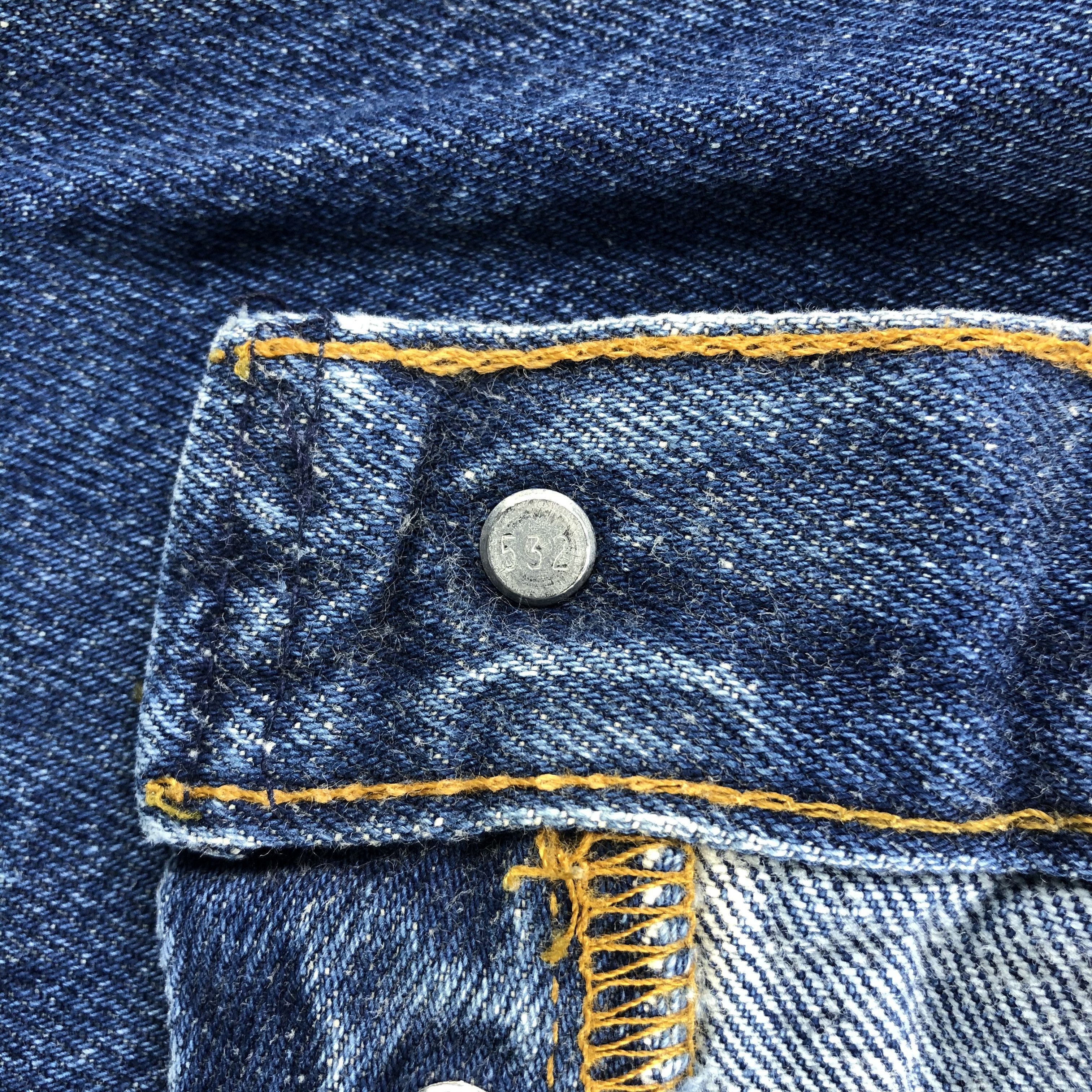 Levi's × Vintage Vintage 90s Blue Wash Levis 501 Jeans-JM2177 Size US 35 - 11 Thumbnail