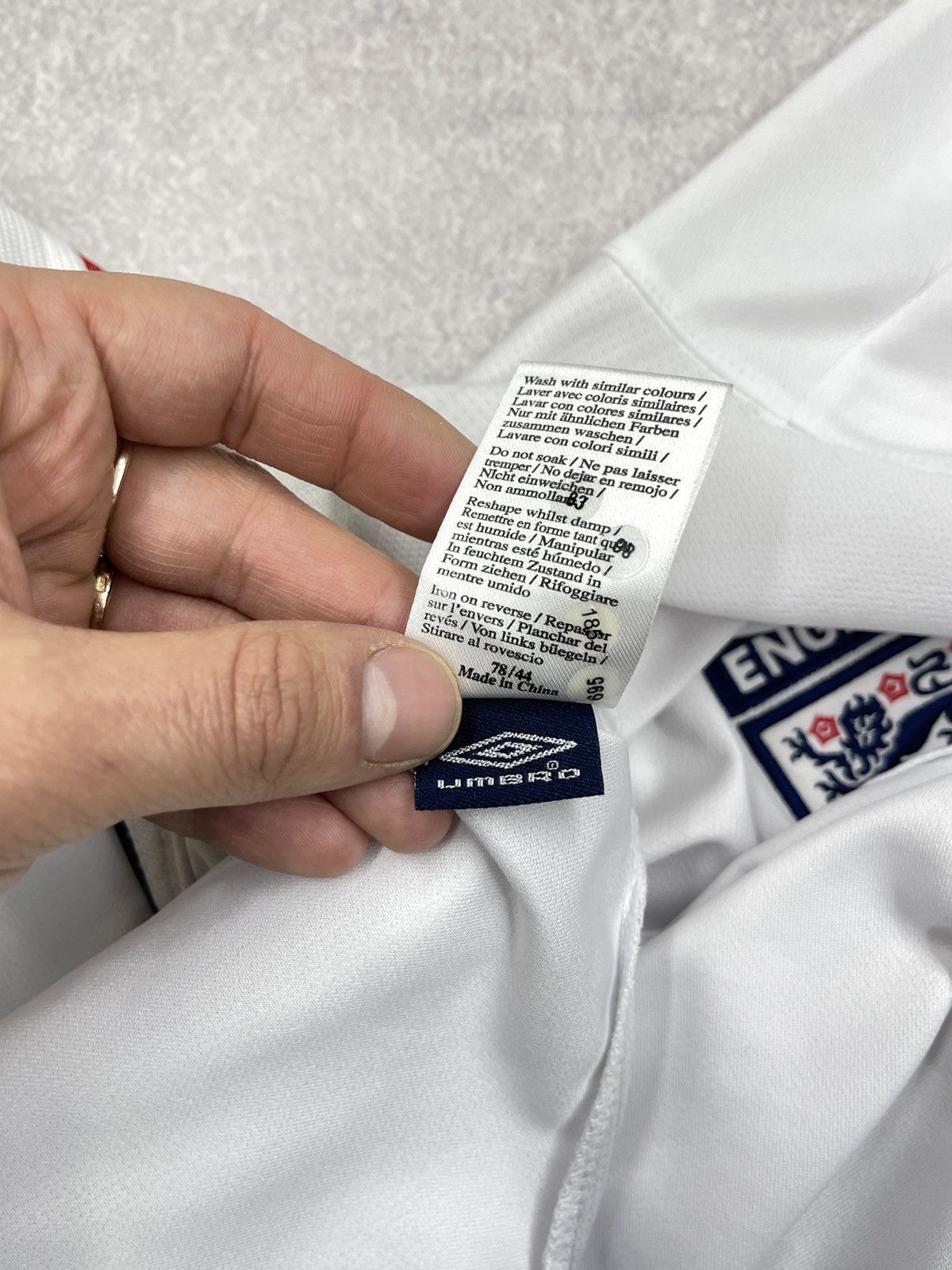 Umbro Vintage Umbro England Soccer Jersey White Football Official Size US XL / EU 56 / 4 - 10 Thumbnail