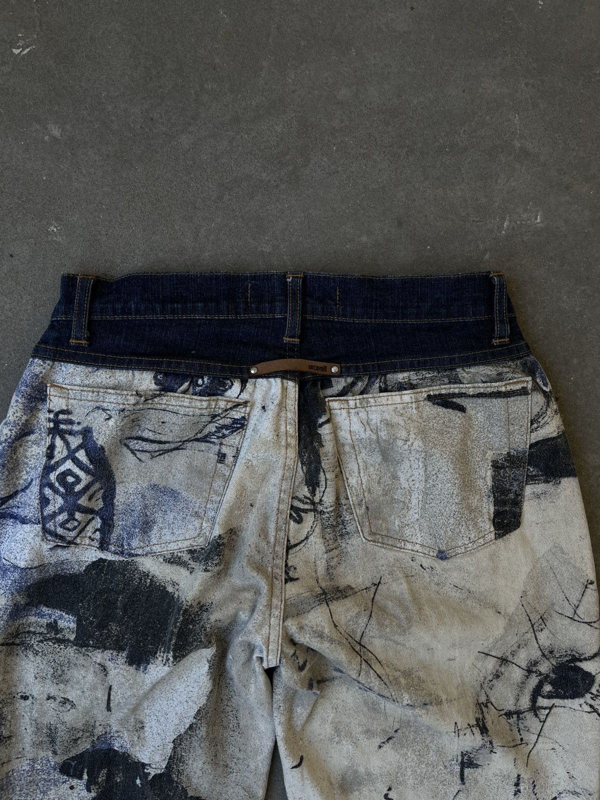 Just Cavalli Just Cavalli Art Print Napoleon Jeans - 2000s archieve piece Size US 30 / EU 46 - 11 Thumbnail