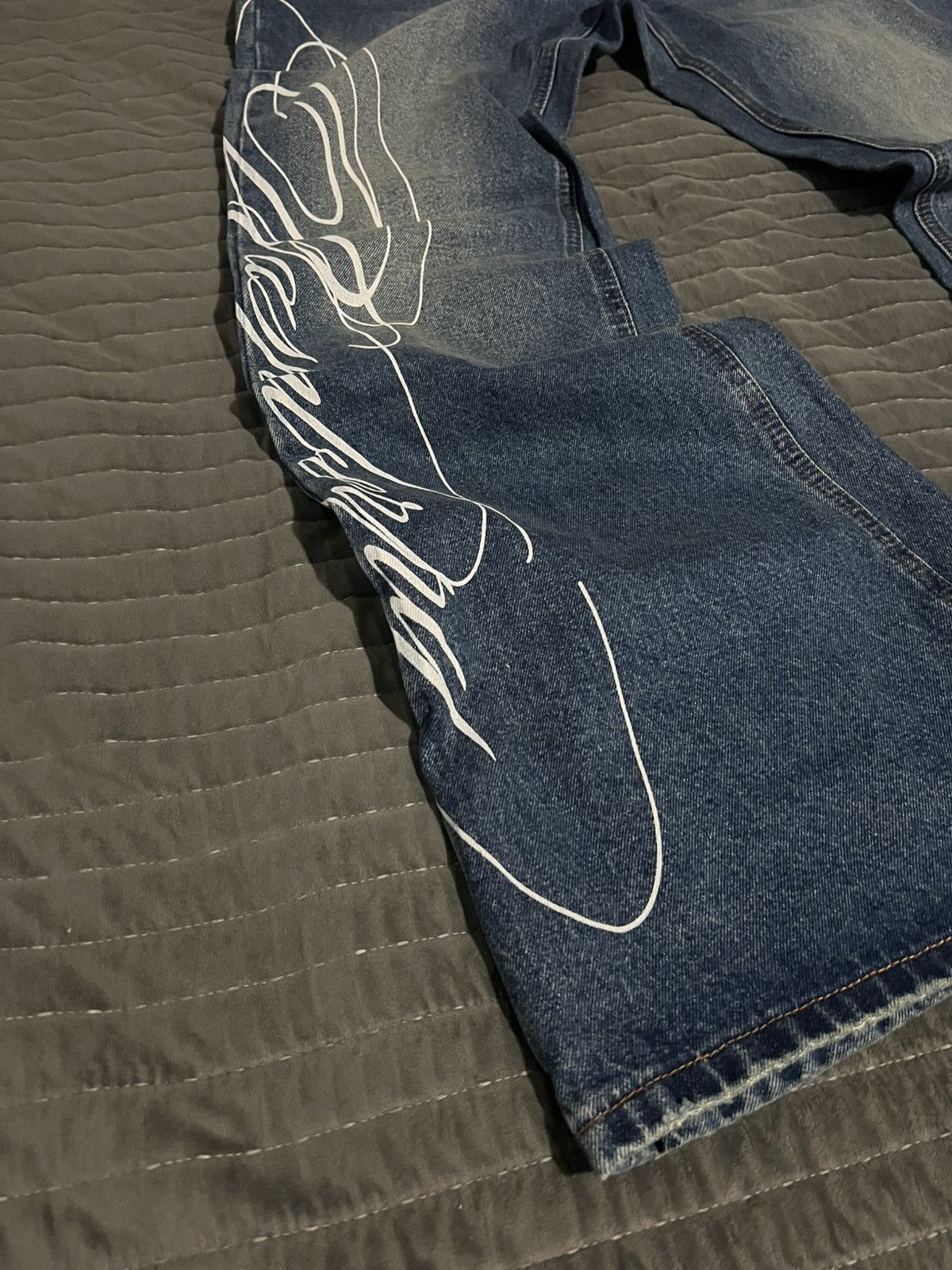 The GV Gallery The GV Gallery ComplexCon Miley Cyrus Jeans Size Medium Size US 32 / EU 48 - 2 Thumbnail
