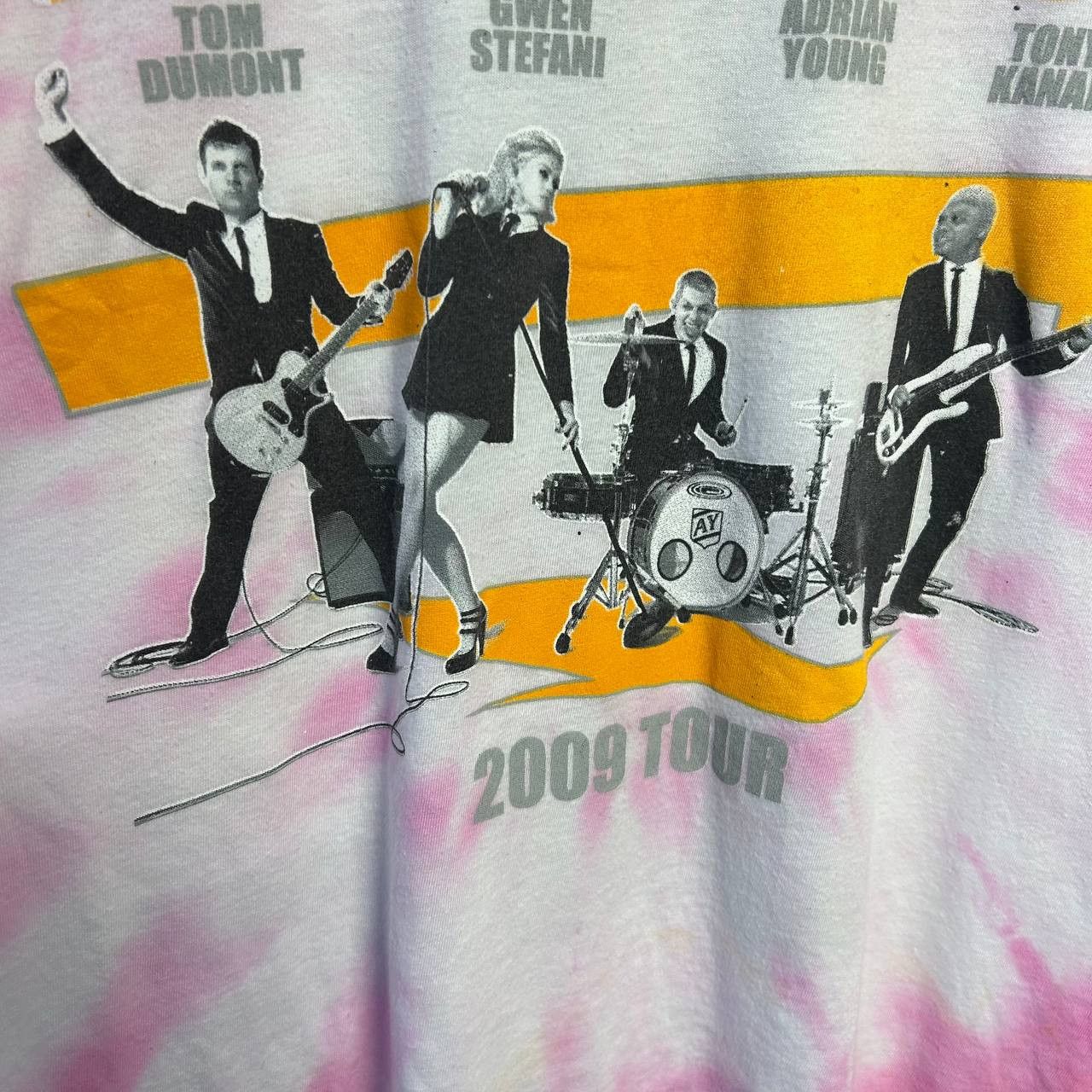 Band Tees Vintage No Doubt Big logo 2009 tour rock band tee Size US S / EU 44-46 / 1 - 4 Thumbnail