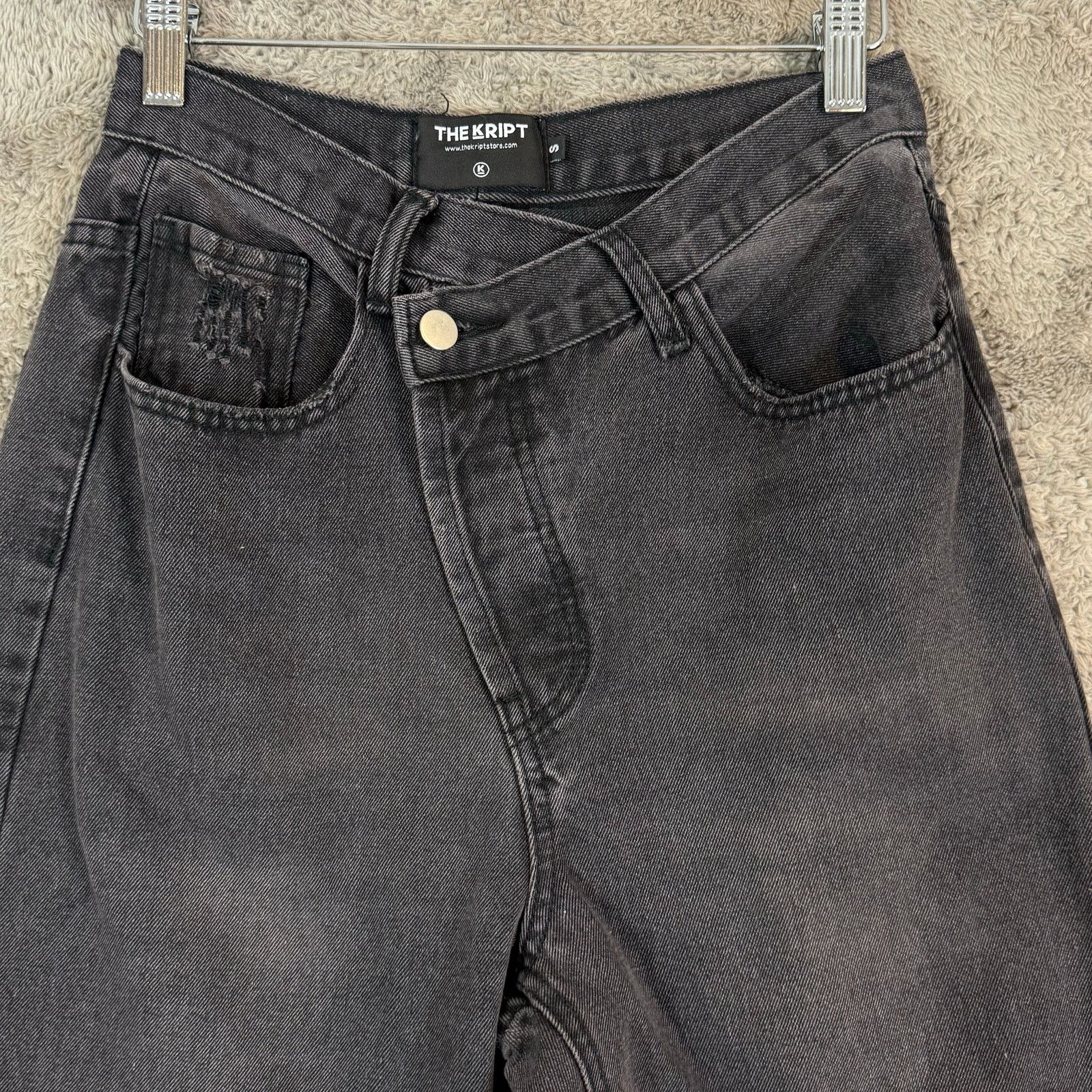 THE KRIPT Kript Black Gavin Boyfriend Mom Jean Asymmetrical Button Fly Size 26" / US 2 / IT 38 - 3 Thumbnail
