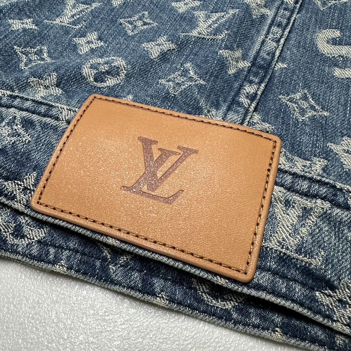 Louis Vuitton × Supreme Louis vuitton Supreme 54 mens monogram denim trucker jacket Size US L / EU 52-54 / 3 - 14 Thumbnail