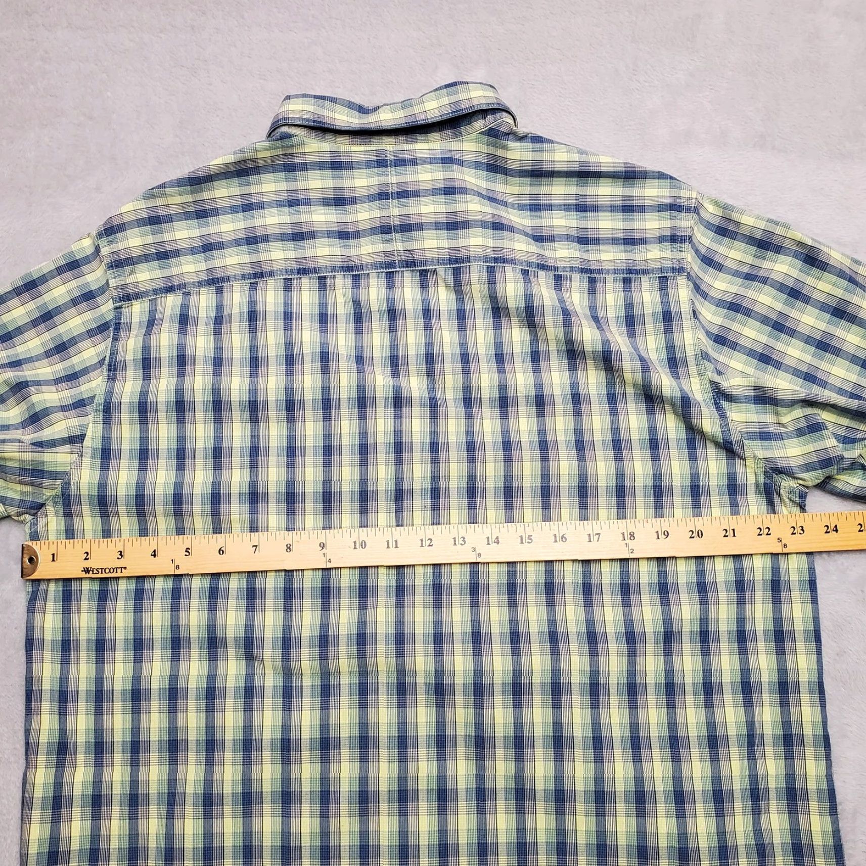 Vintage Columbia Shirt Mens Large Green Plaid Short Sleeve Cotton Hiking Outdoor Button-Up Size US L / EU 52-54 / 3 - 7 Thumbnail
