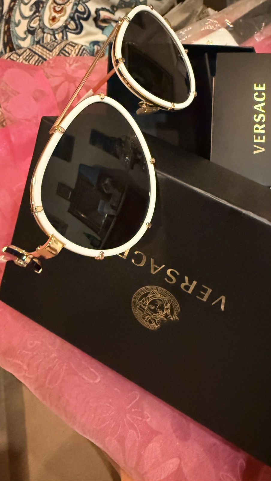 Versace Versace Luxury Sunglasses VE2232, Runway Size ONE SIZE - 4 Thumbnail