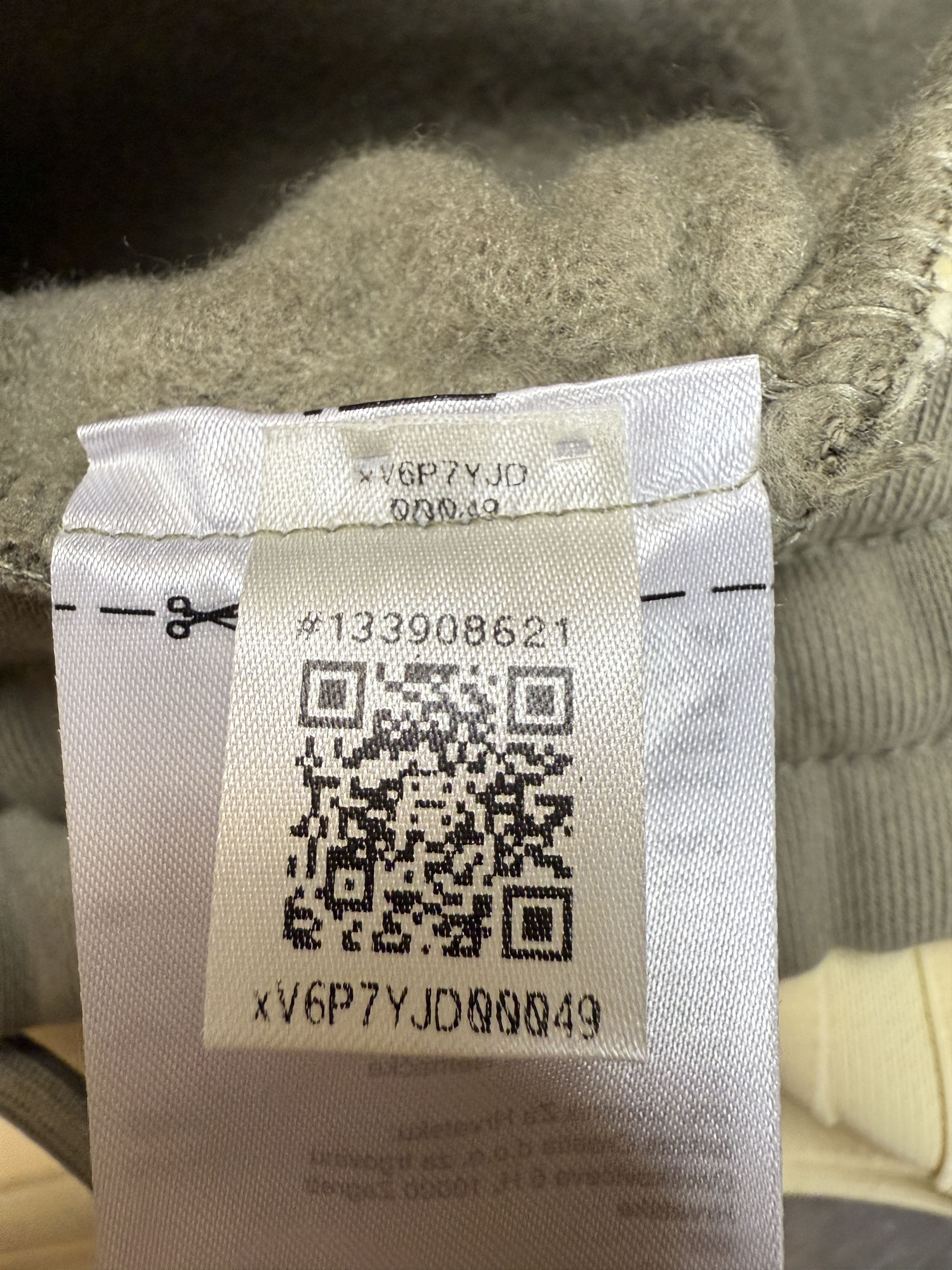 Adidas × Fear of God $200 Adidas x Fear of God Athletics Sweatpants Size US 26 / EU 42 - 12 Thumbnail